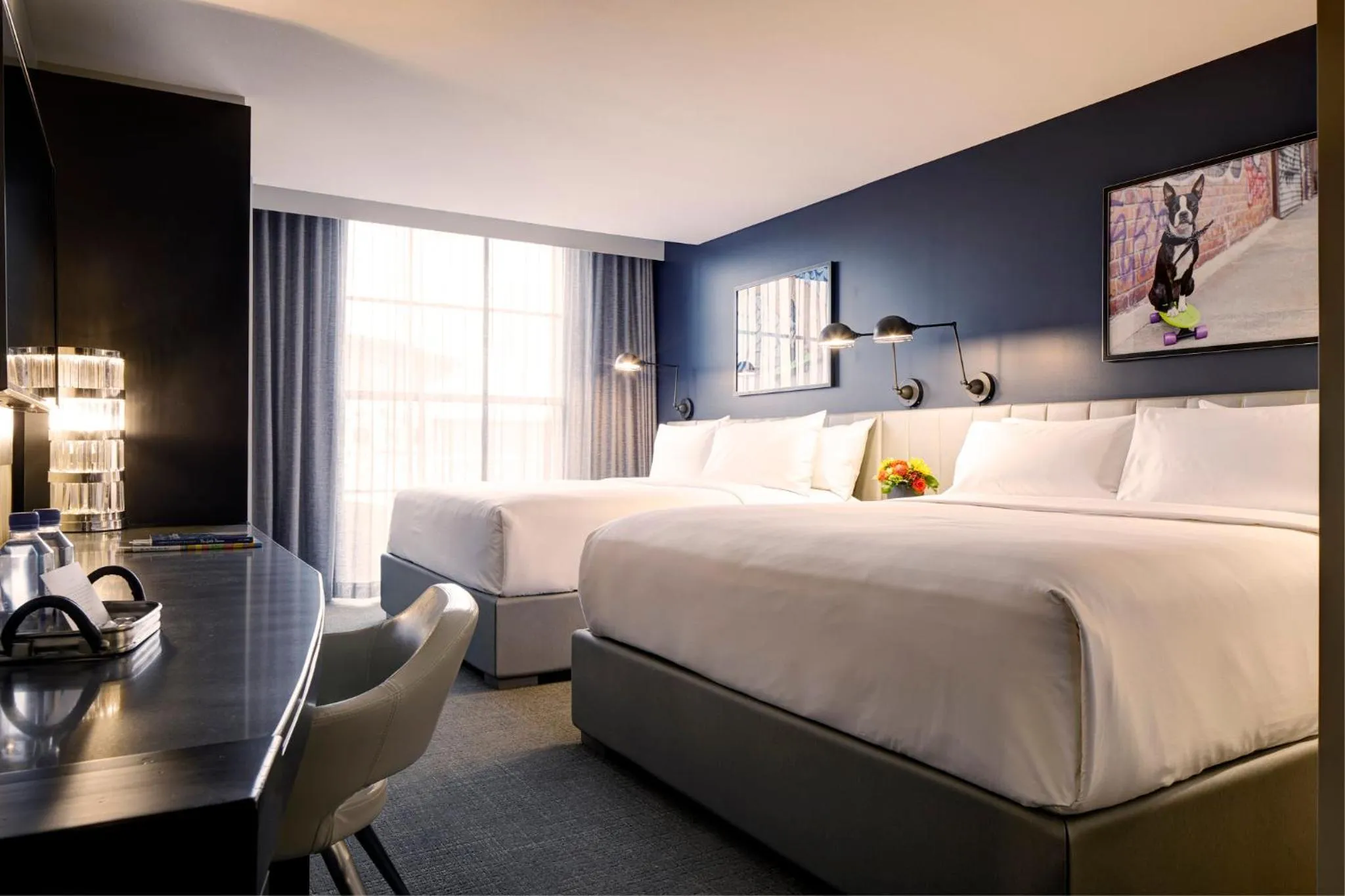 Photo of the whole room, Bed in Archer Hotel Boston/Burlington