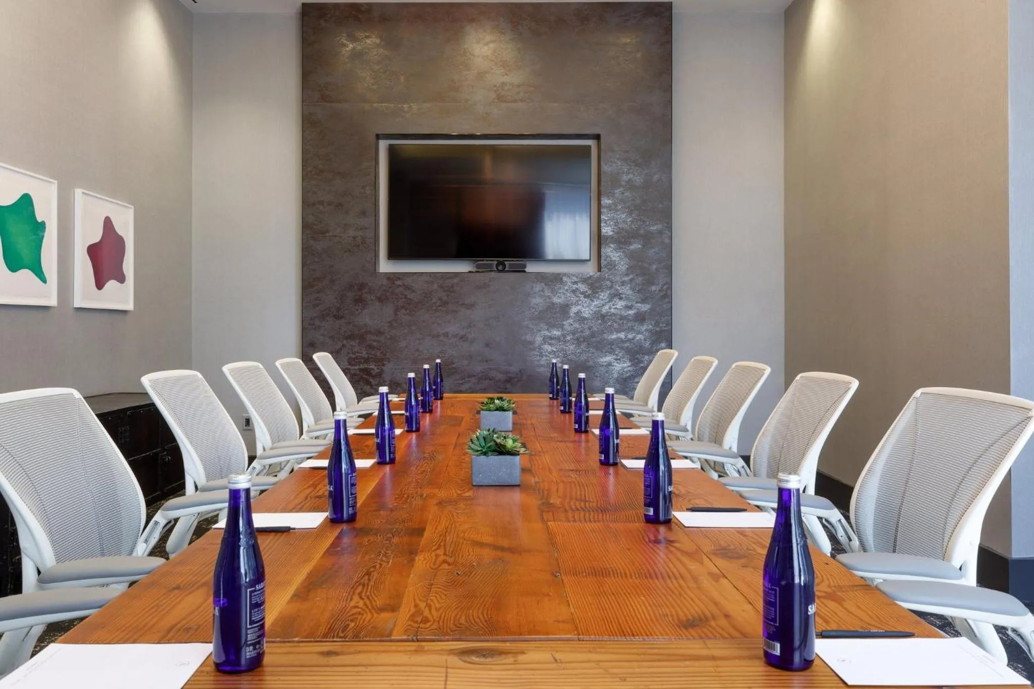 Meeting/conference room in Archer Hotel Boston/Burlington