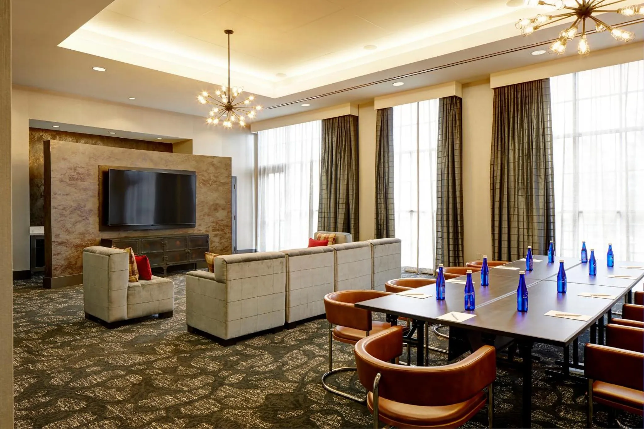 Meeting/conference room in Archer Hotel Boston/Burlington