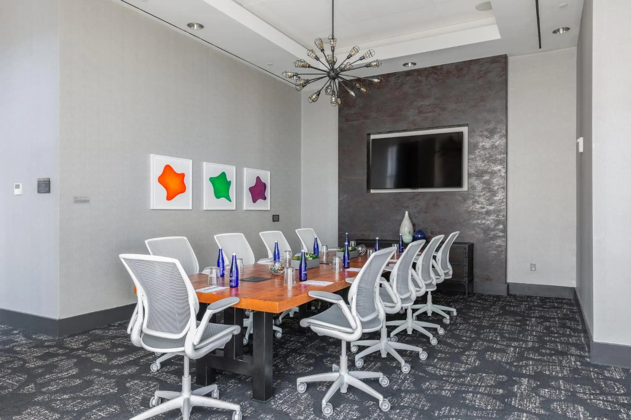 Meeting/conference room in Archer Hotel Boston/Burlington