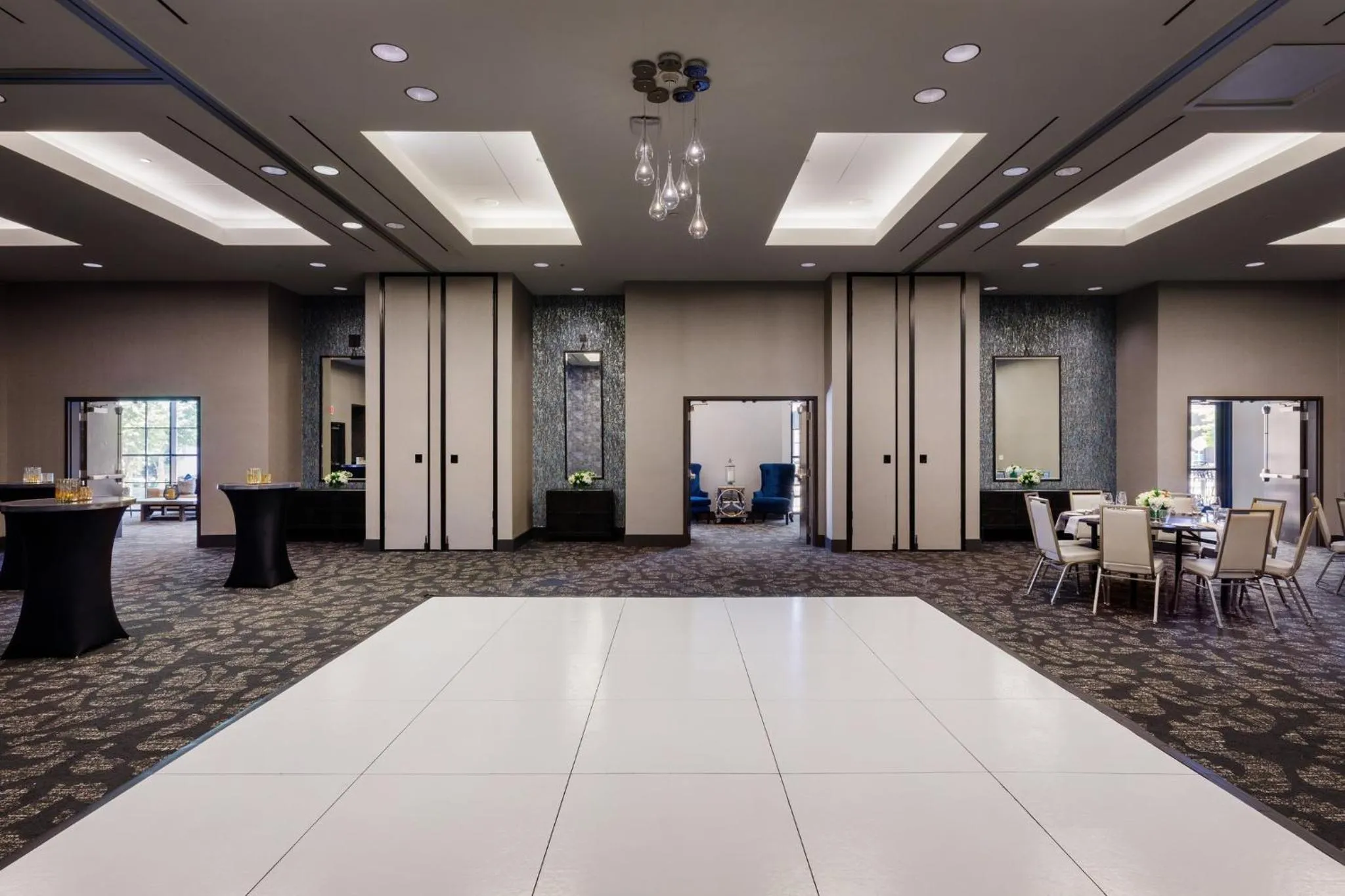 Meeting/conference room in Archer Hotel Boston/Burlington