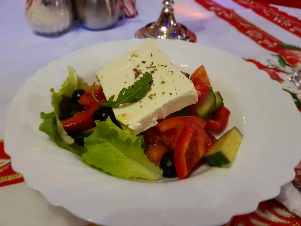 Food in Hotel Veagles