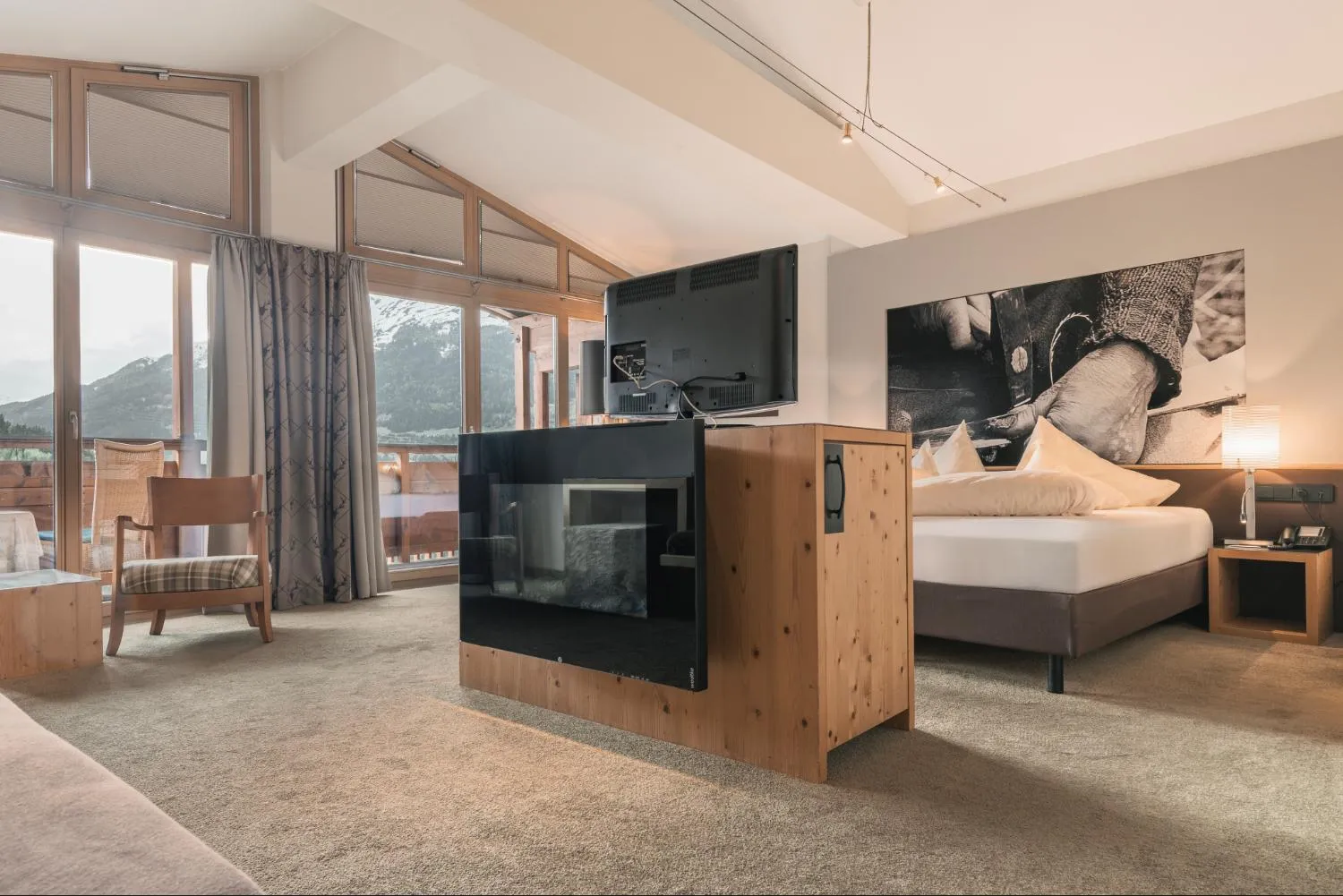 Photo of the whole room, Bed in Hotel Jerzner Hof 4 Sterne Superior