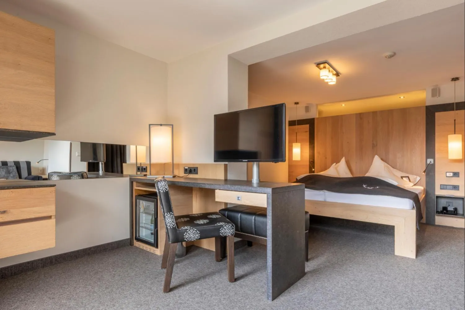 Photo of the whole room, Bed in Hotel Jerzner Hof 4 Sterne Superior