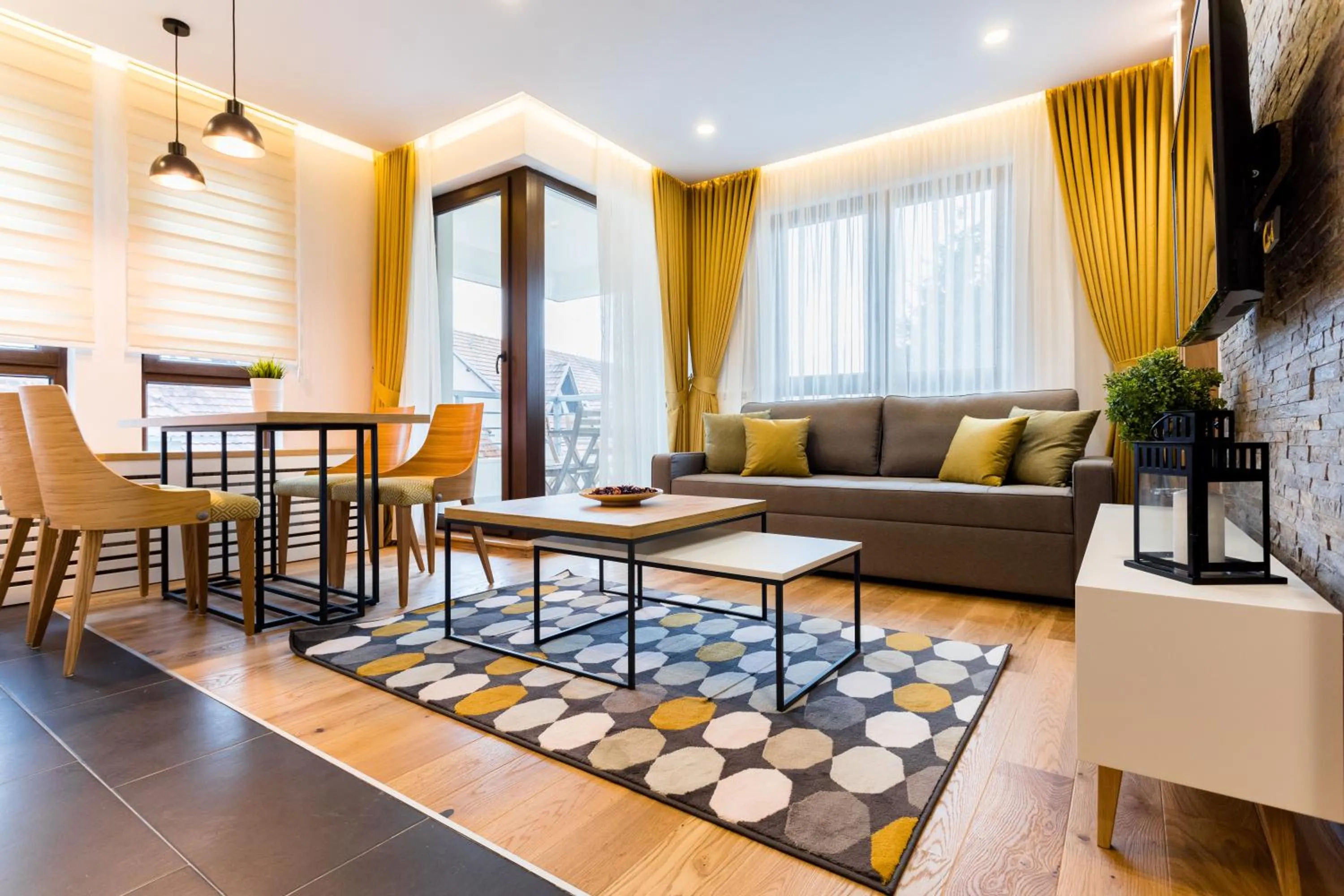 Communal lounge/ TV room in Vip Casa Club Zlatibor