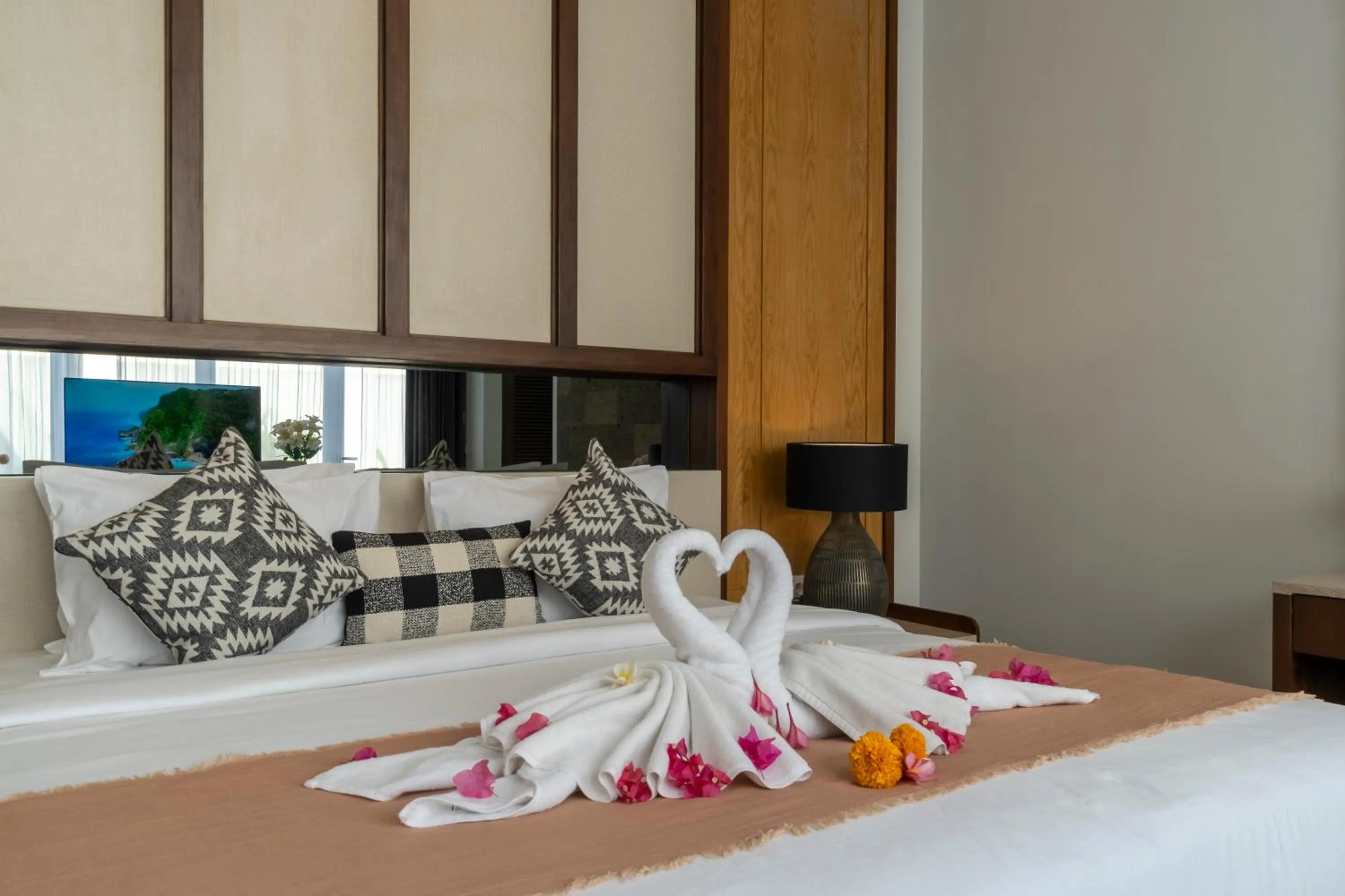 Bed in Nusa Dua Bayview Villas