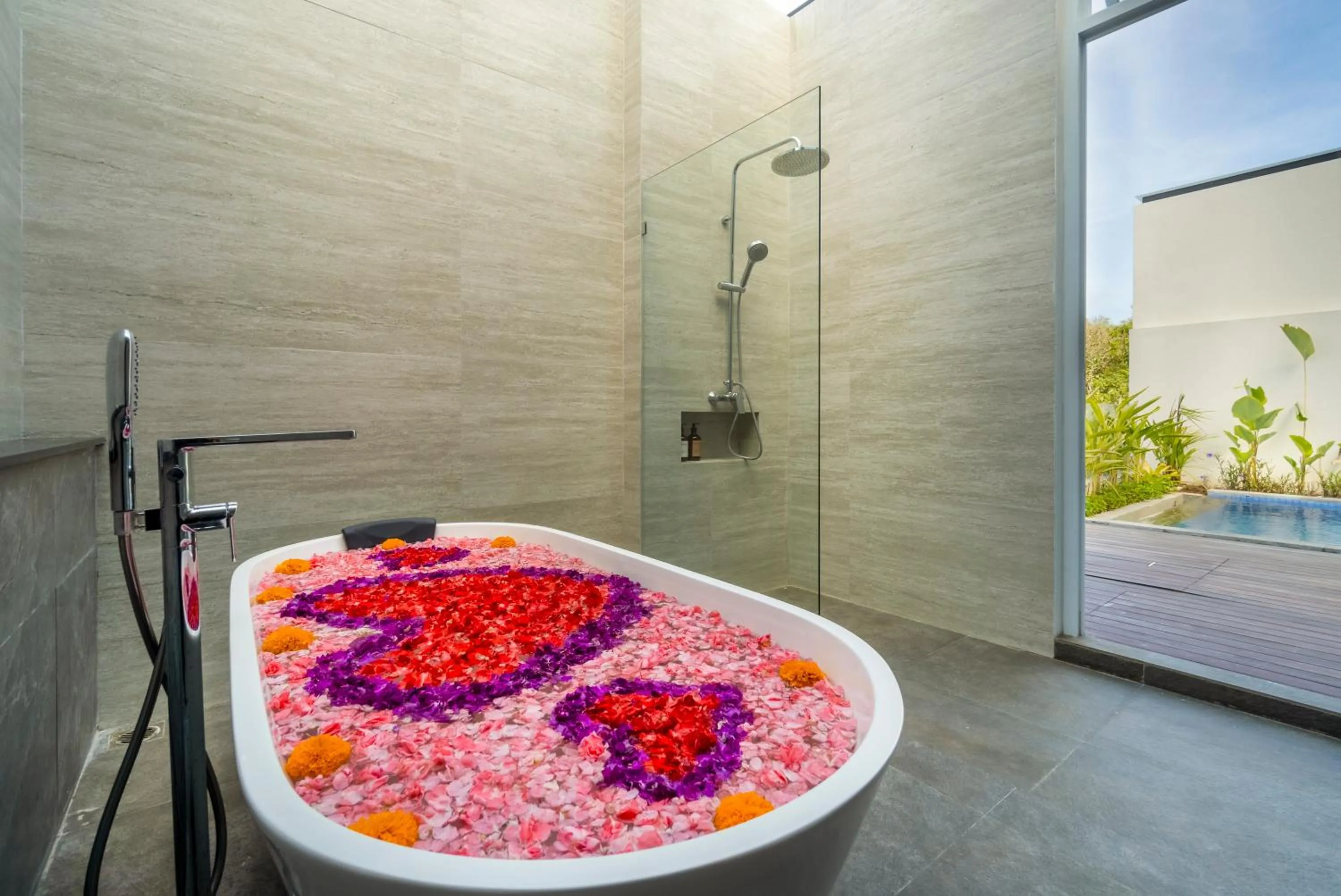 Bathroom in Nusa Dua Bayview Villas