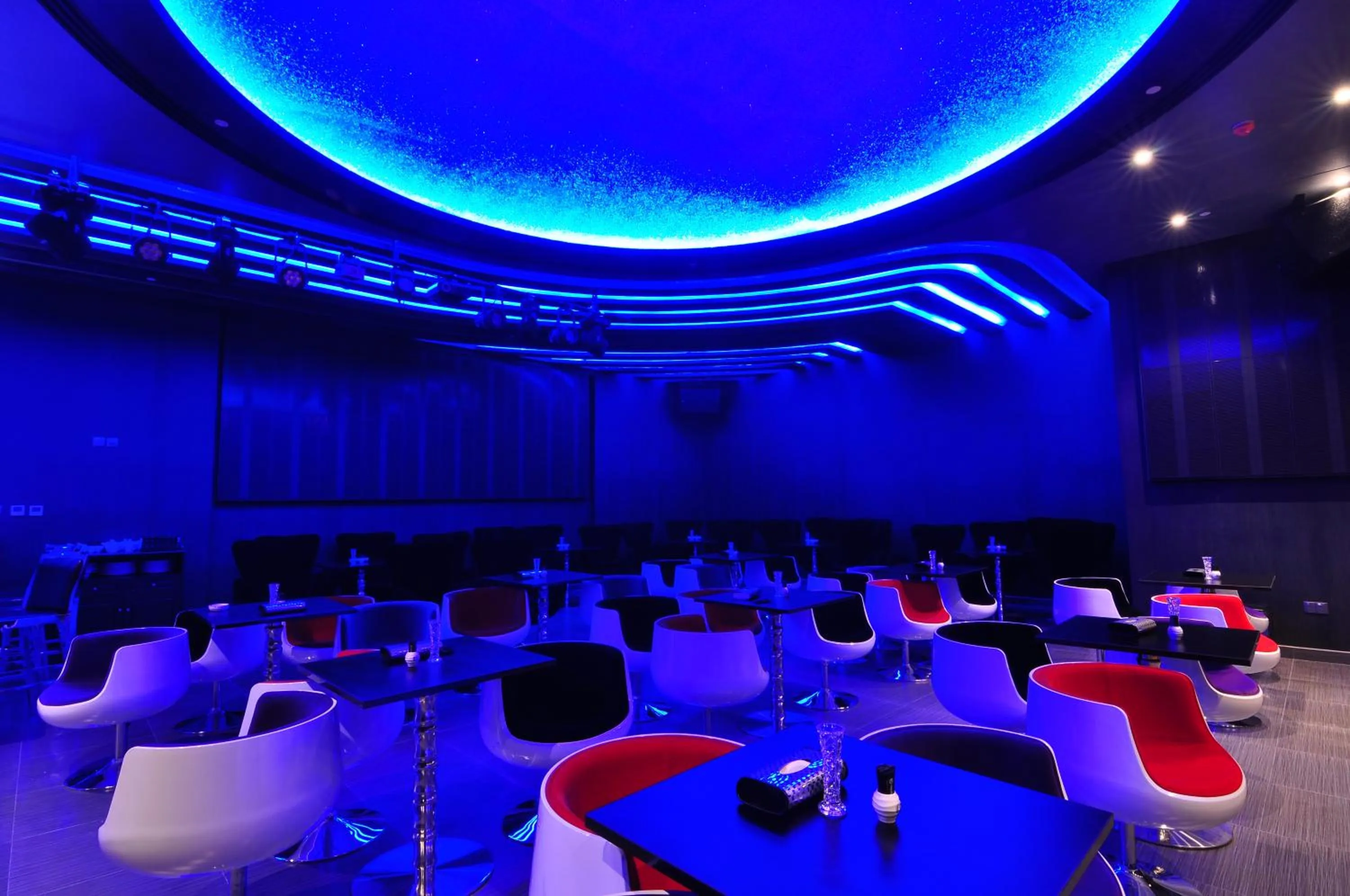 Nightclub / DJ in Frsan Palace Hotel