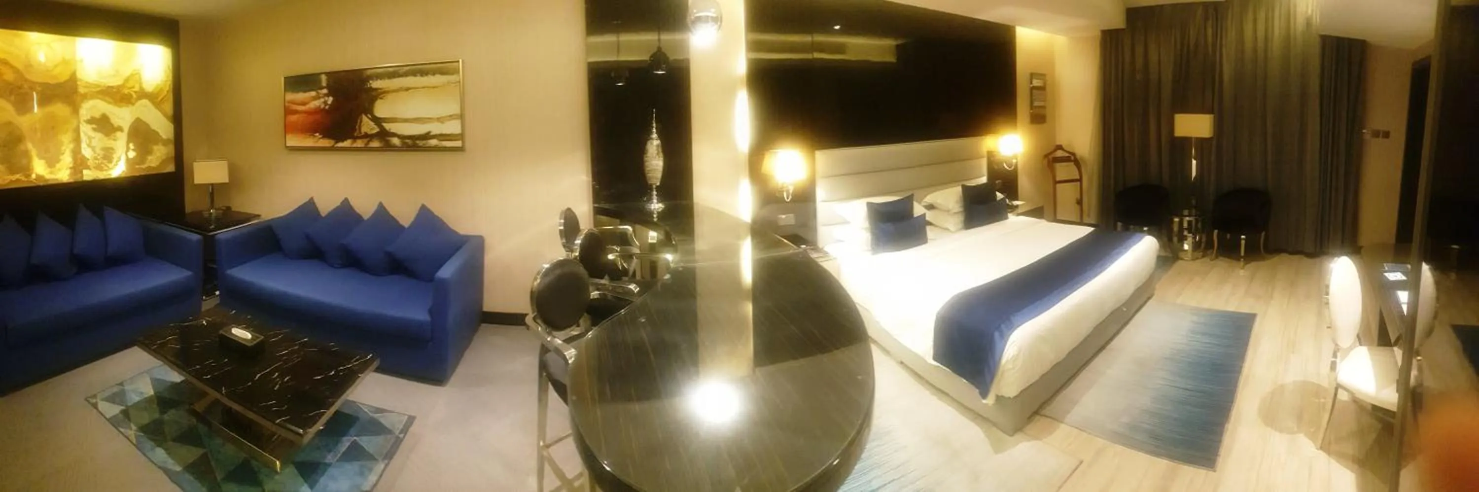 Photo of the whole room in Frsan Palace Hotel