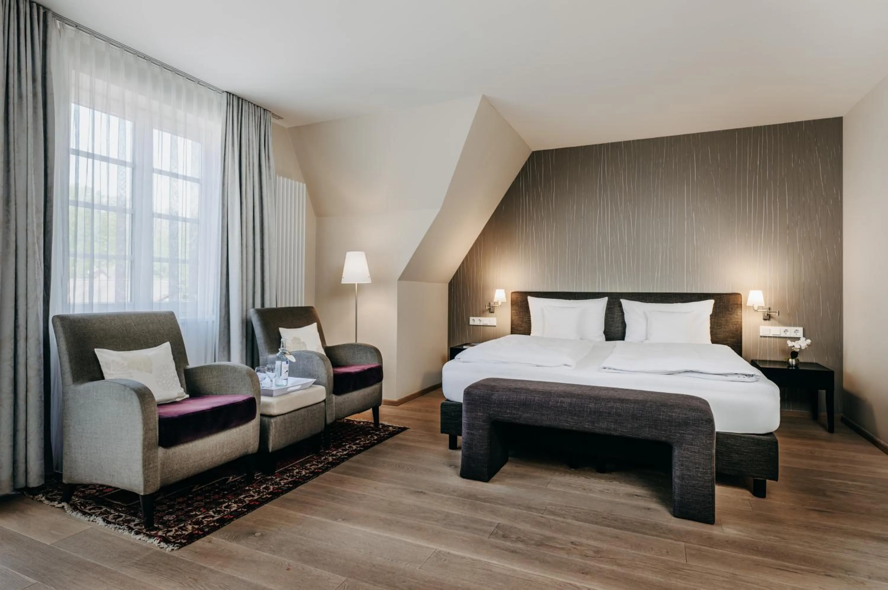 Bedroom, Bed in Niemeyers Romantik Posthotel