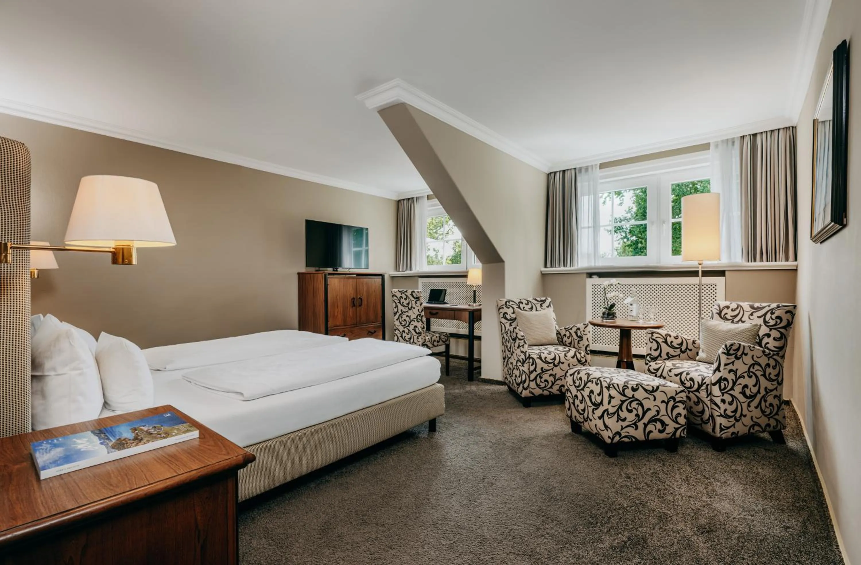 Bedroom, Bed in Niemeyers Romantik Posthotel