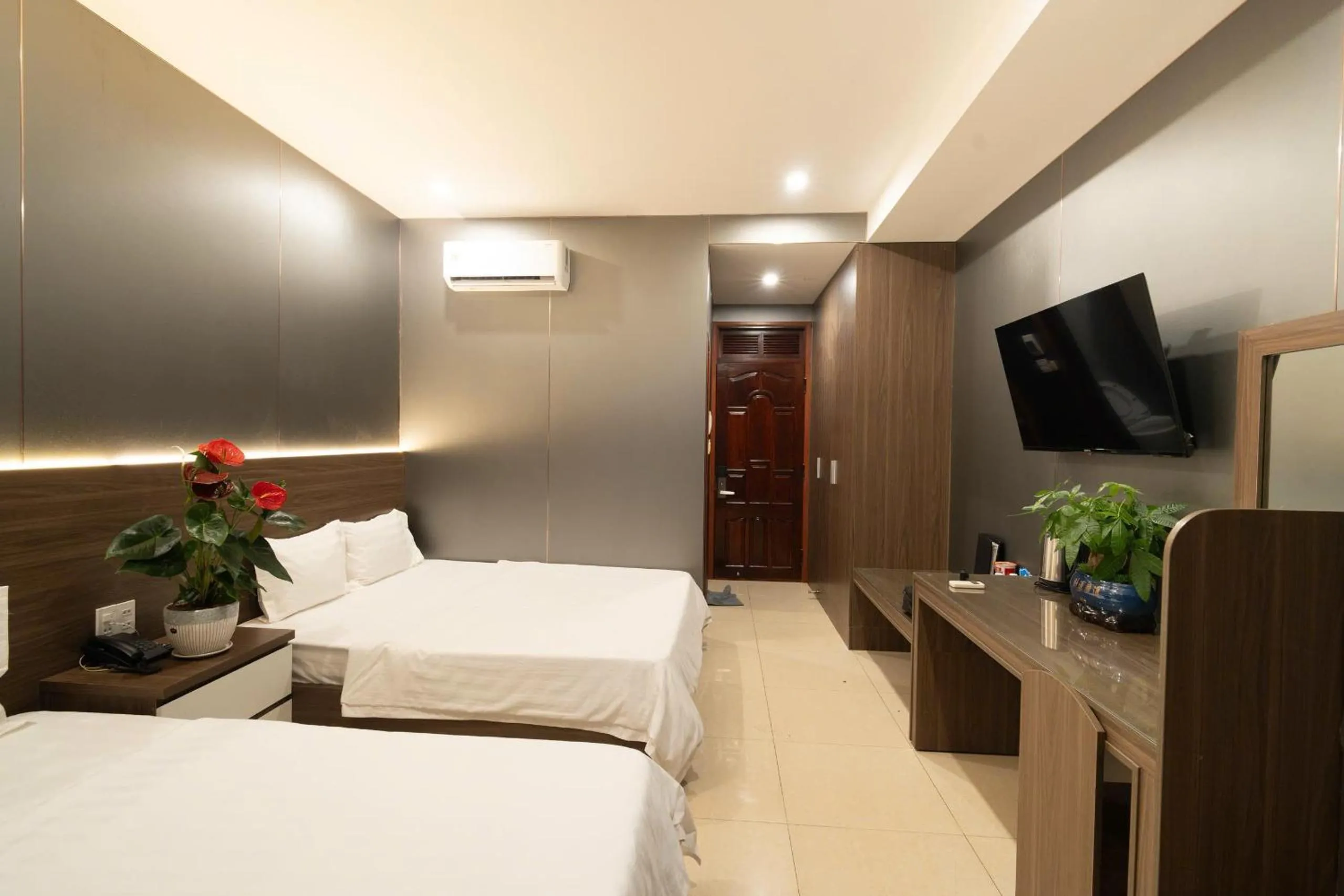 Bed in Ngoc Se Hotel