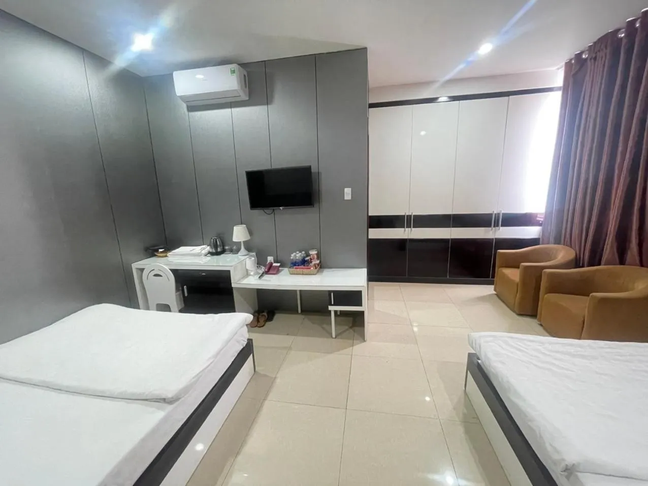 Bed in Ngoc Se Hotel