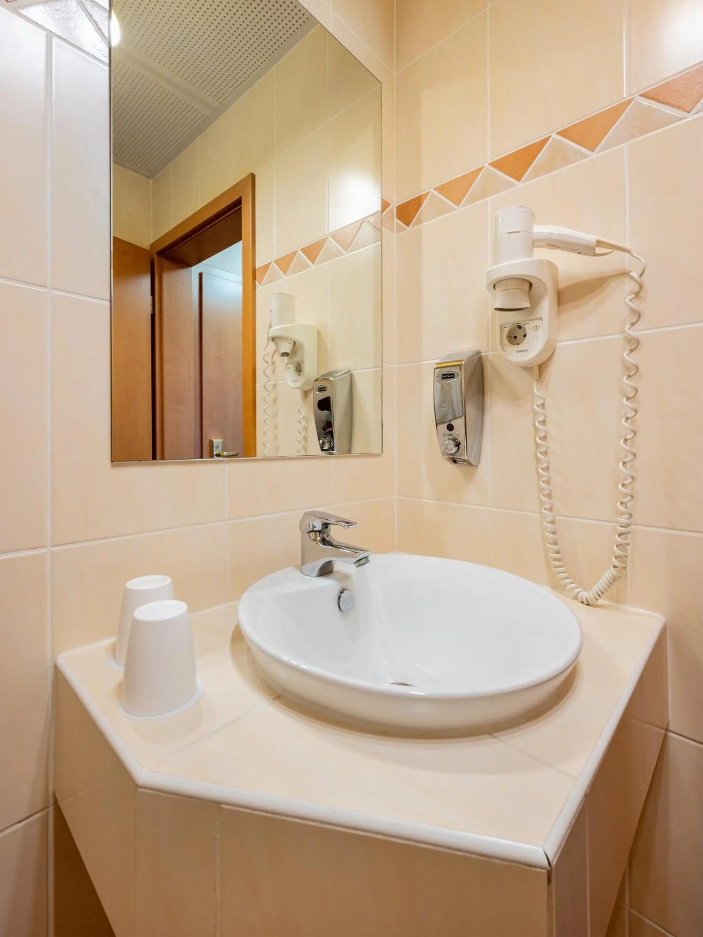 Bathroom in Hotel Häfner