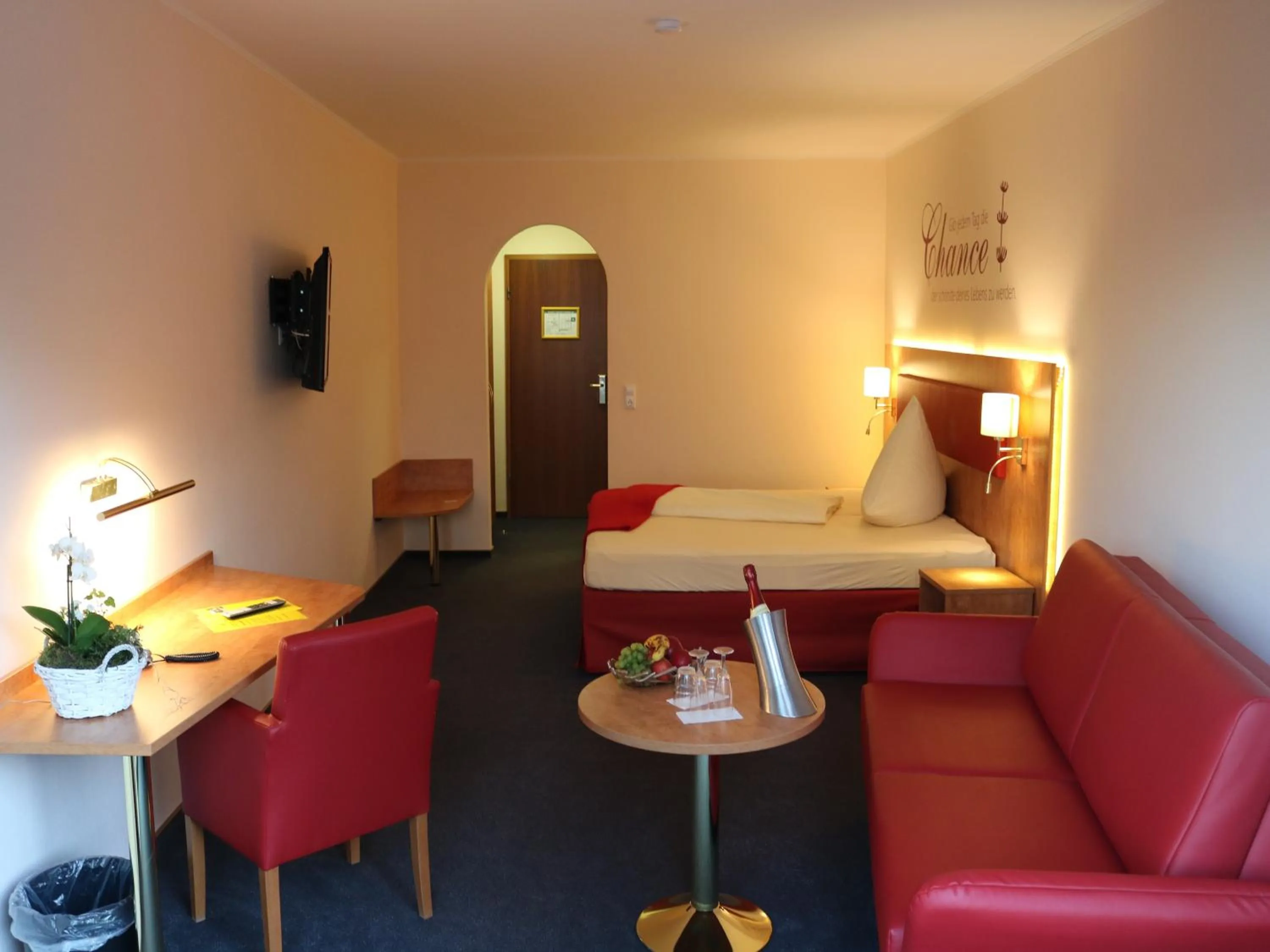 Living room, Bed in Hotel Häfner