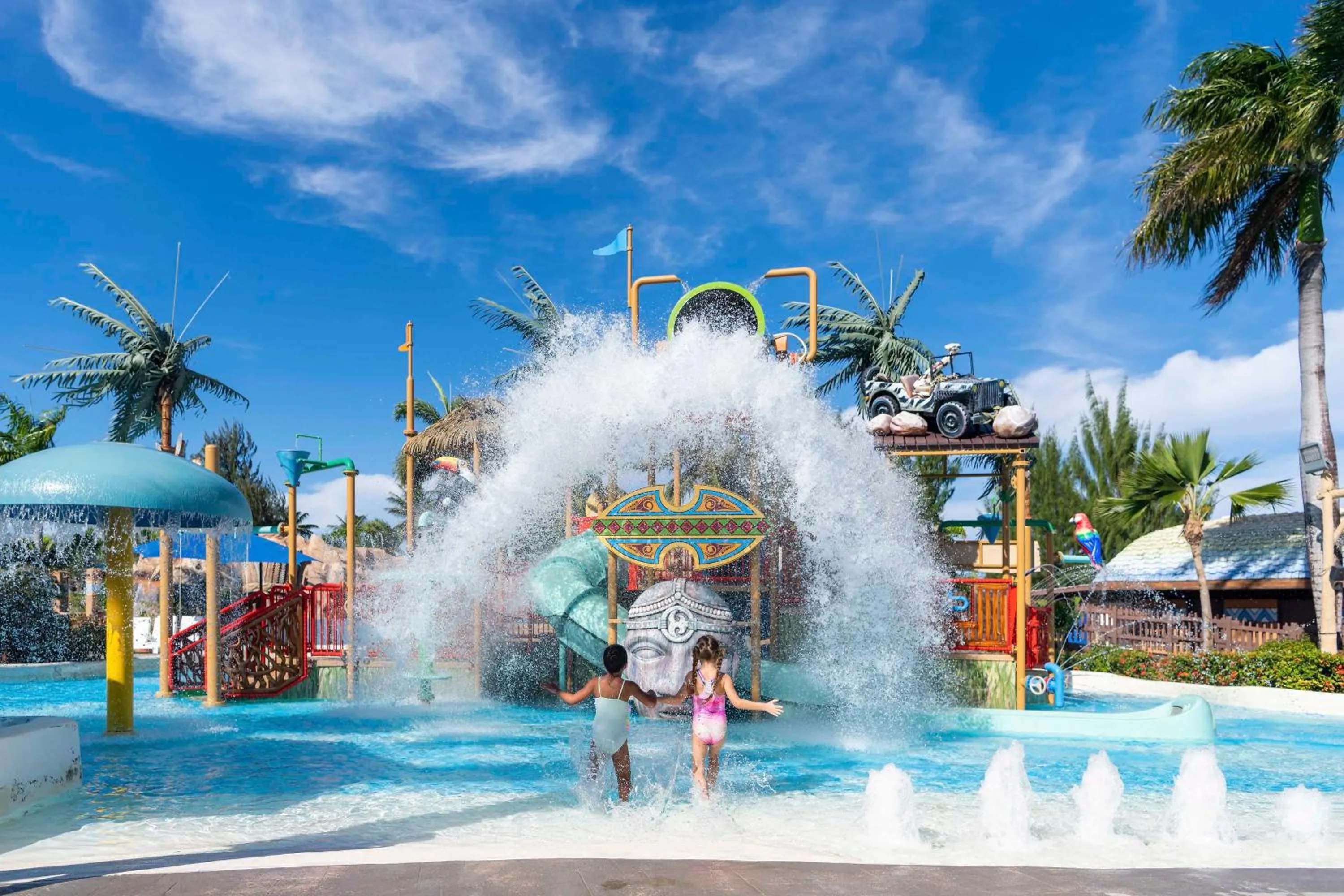Swimming pool in Saipan World Resort