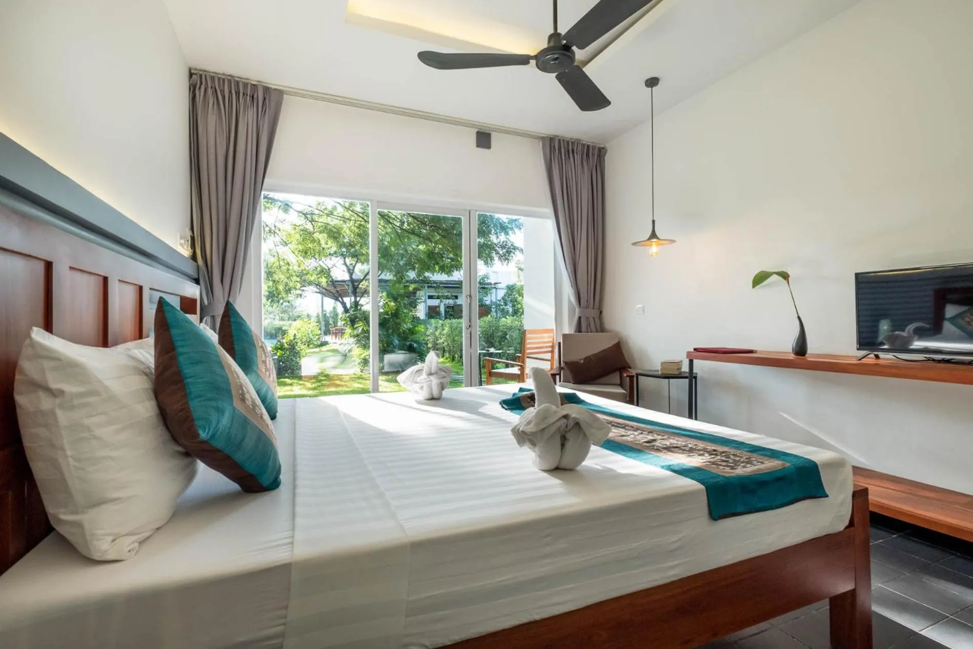 Bed in Pippali Boutique Hotel