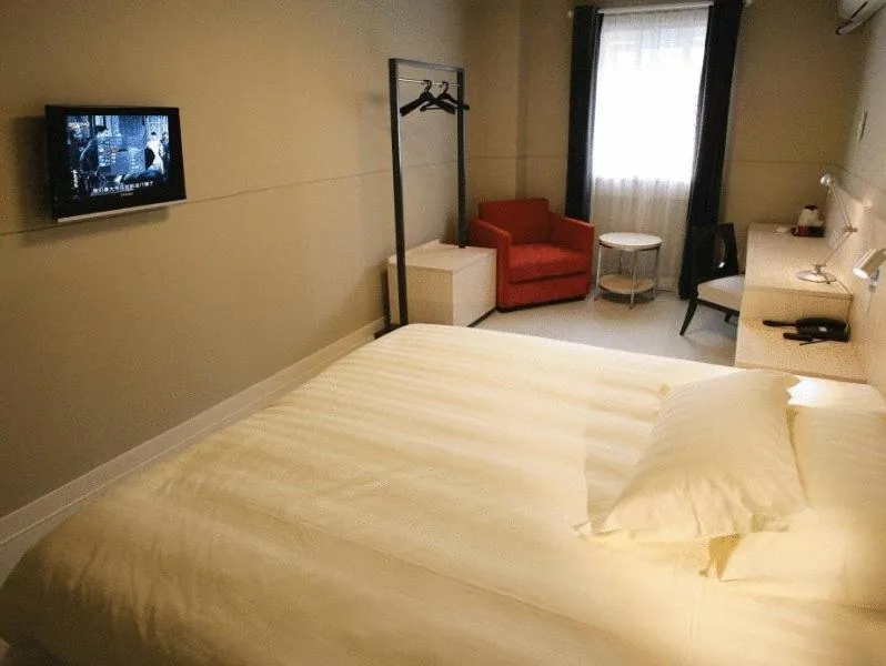 Bed in Jinjiang Inn - Huaian Wanda Plaza East Jiankang Road