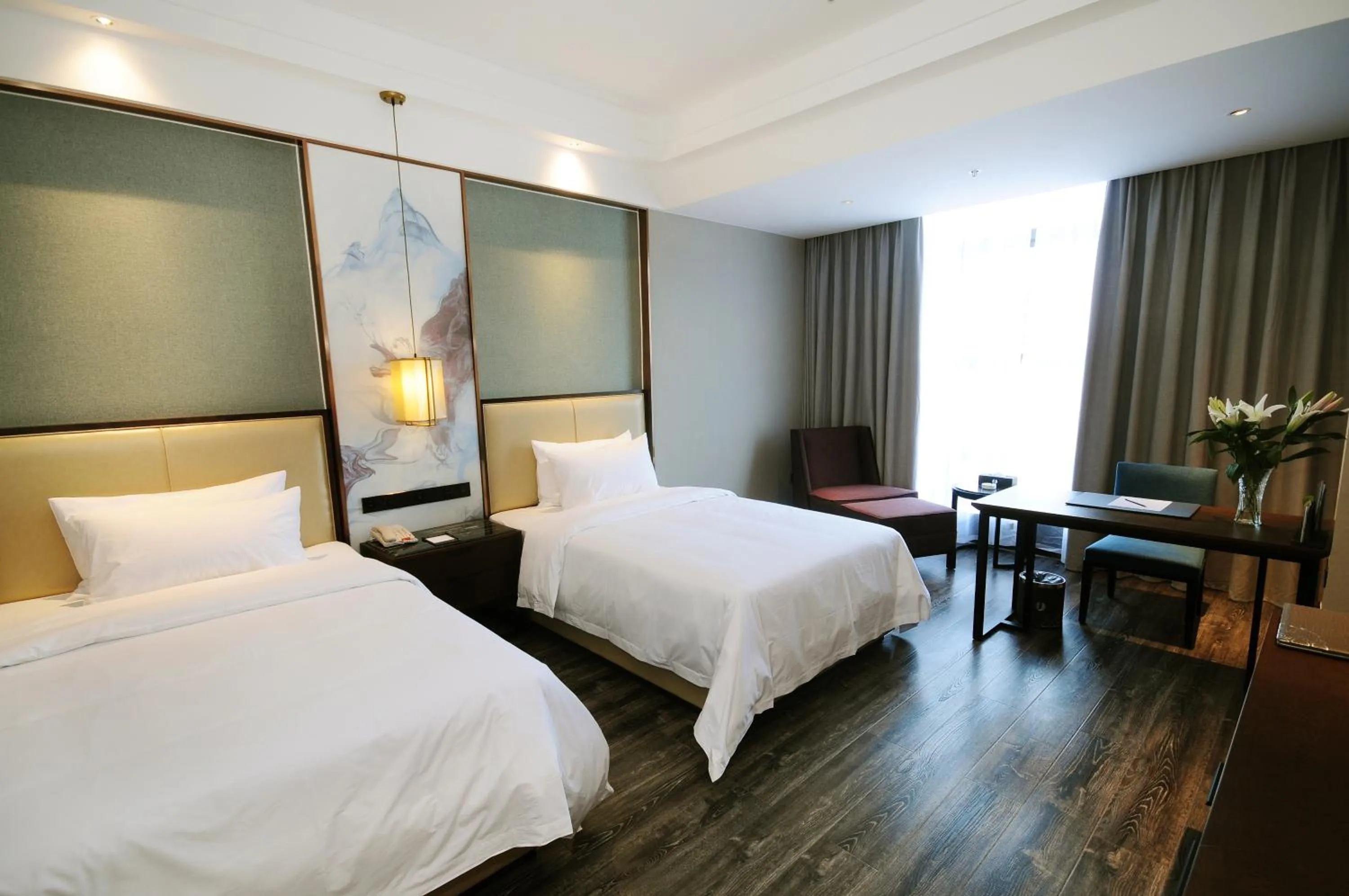 Photo of the whole room in Airport Jianguo Hotel