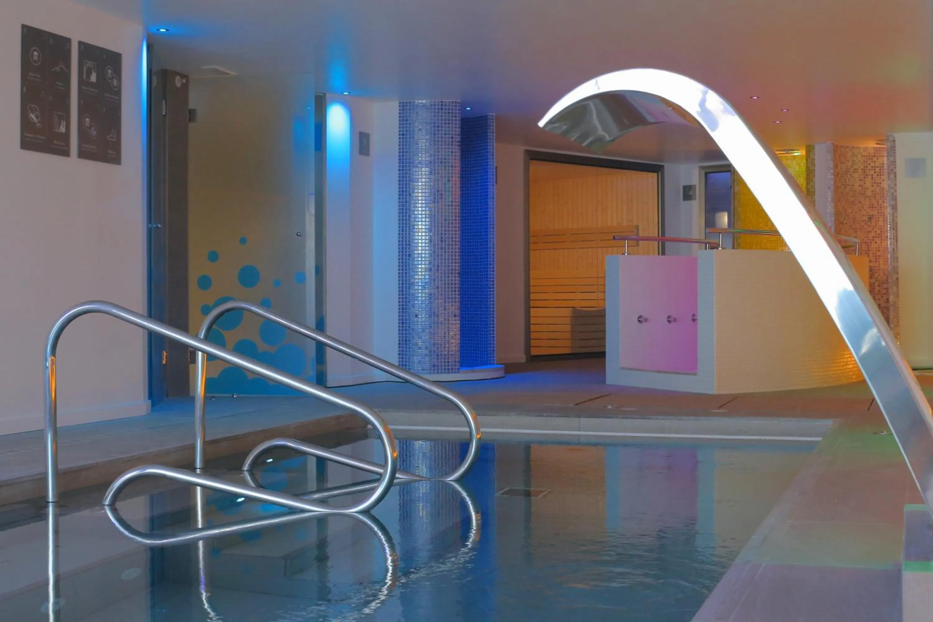 Spa and wellness centre/facilities in Hotel Negresco - Adults Only