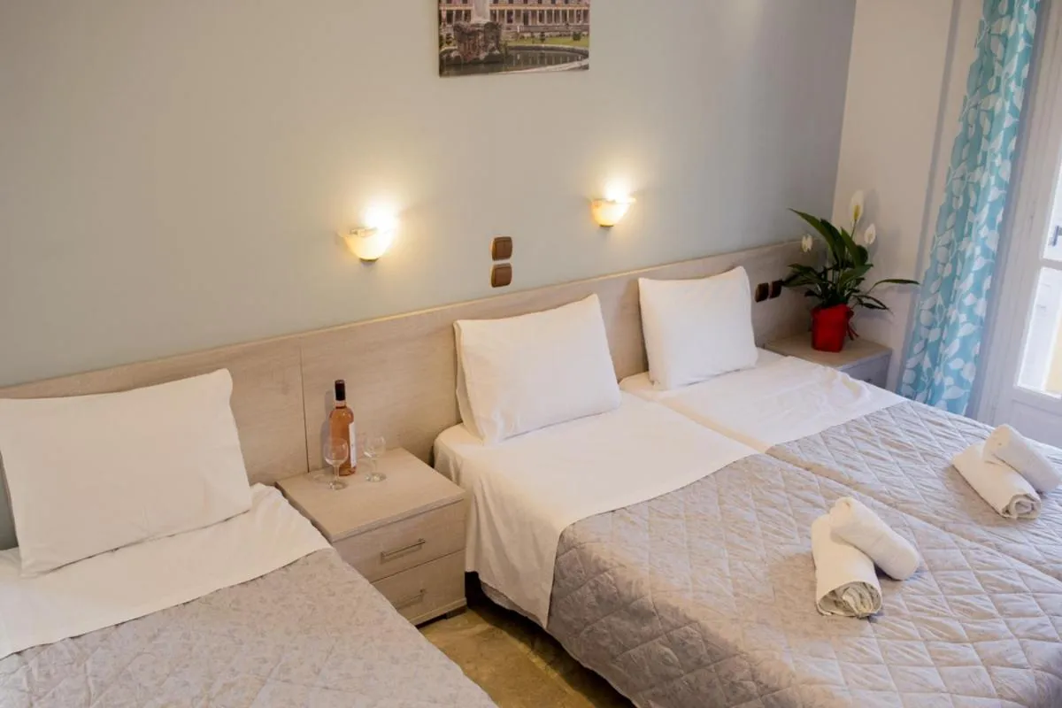 Bed in Marina Apartments, Agios Gordios Corfu
