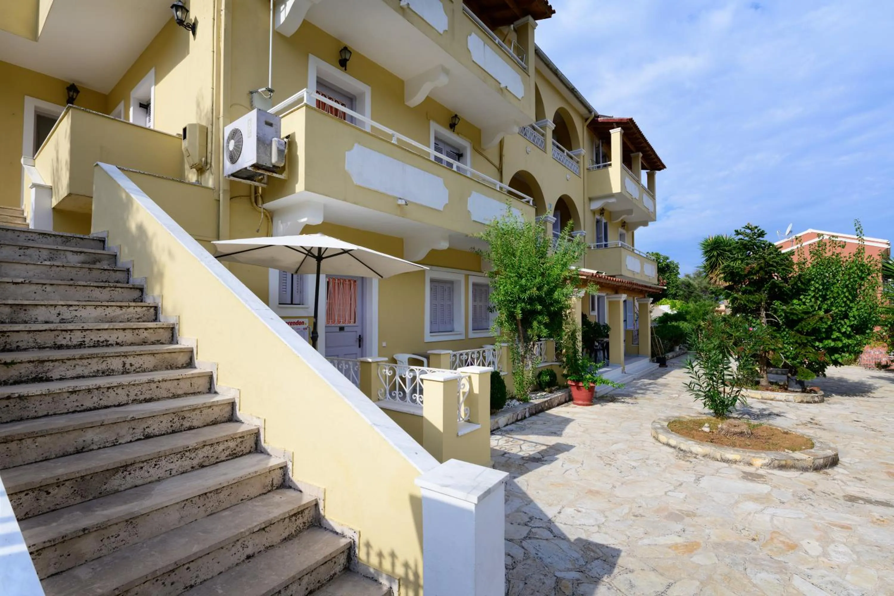 Marina Apartments, Agios Gordios Corfu