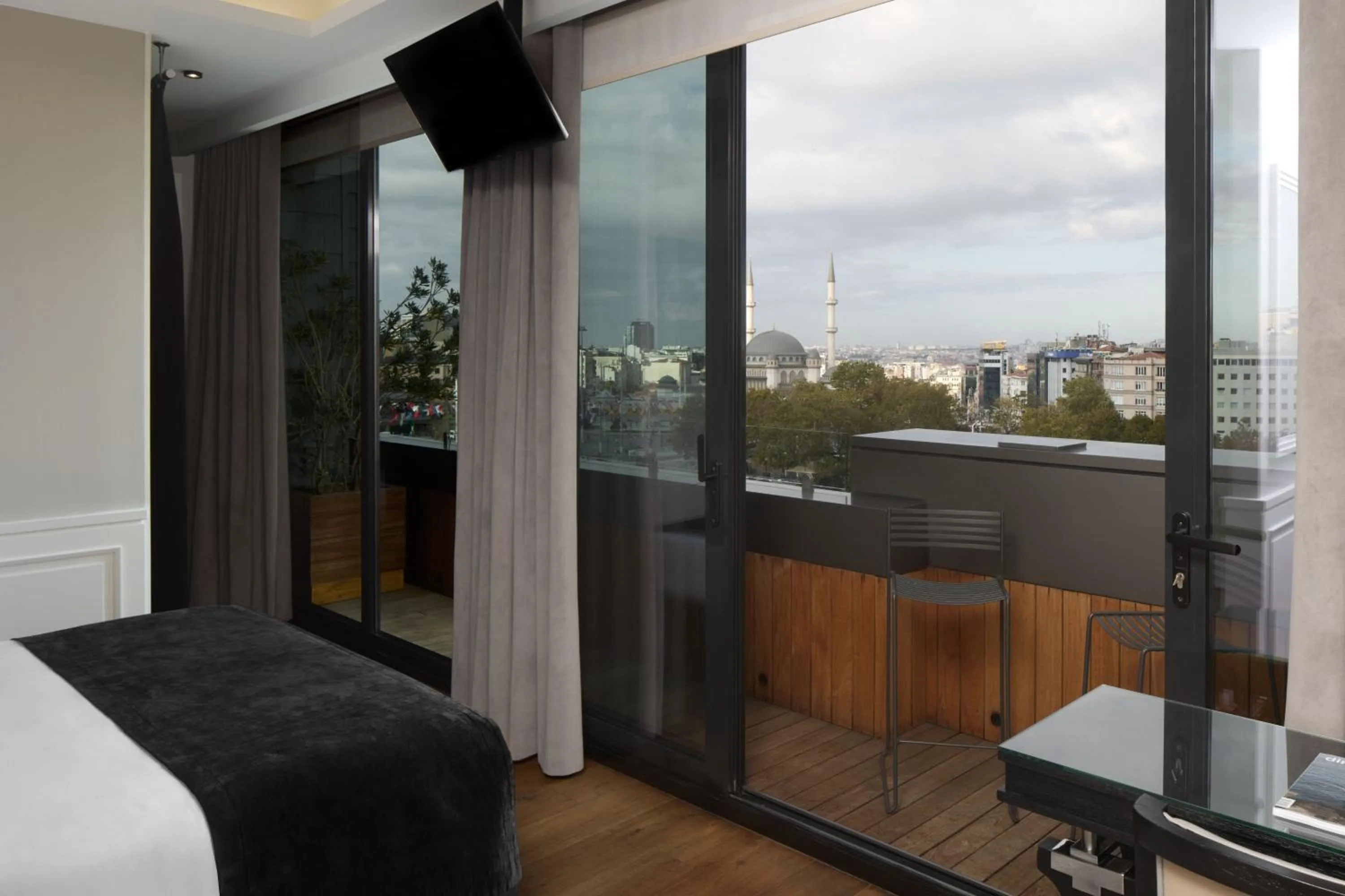 Photo of the whole room, Bed in Gezi Hotel Bosphorus, Istanbul, a Member of Design Hotels