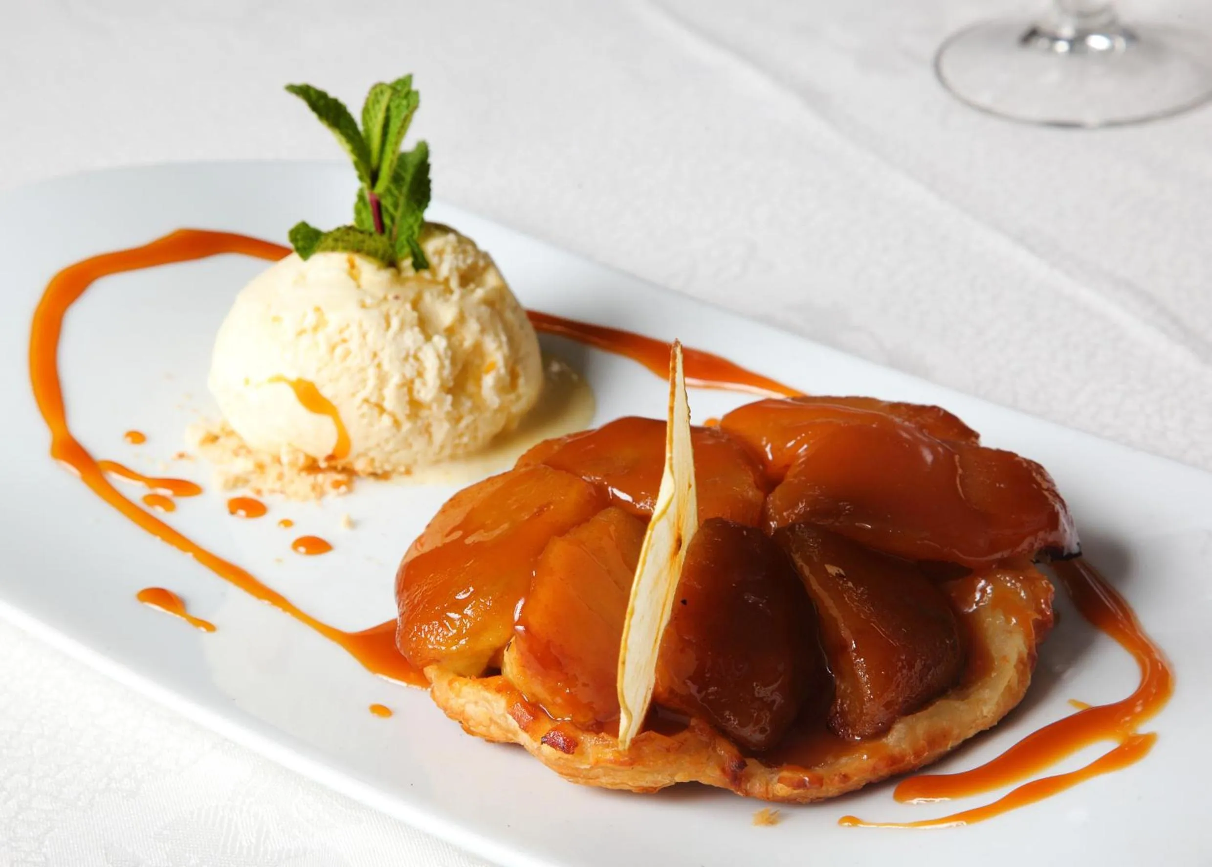 Restaurant/places to eat in El Patio