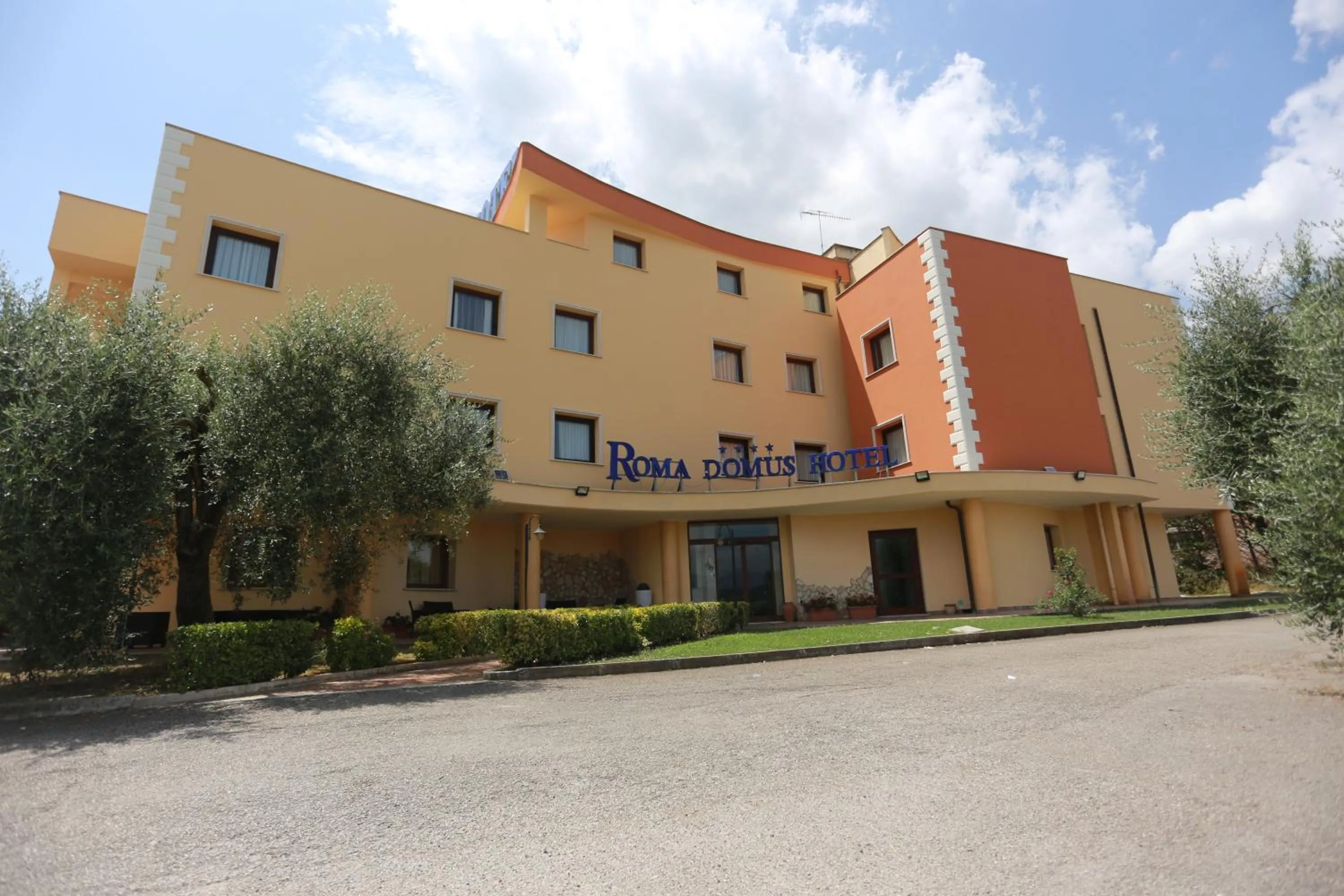Property building in Roma Domus Hotel