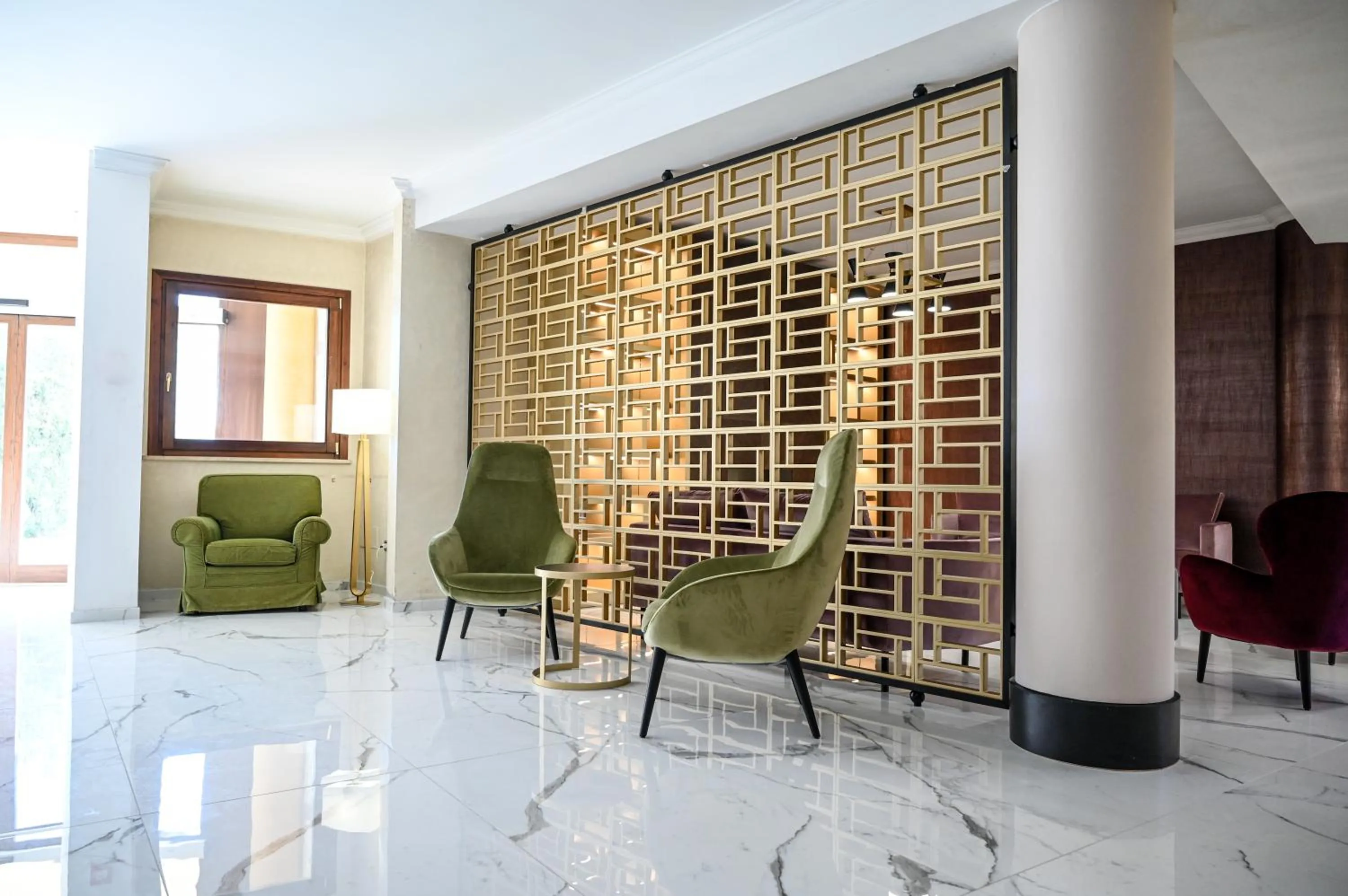 Lobby or reception in Roma Domus Hotel
