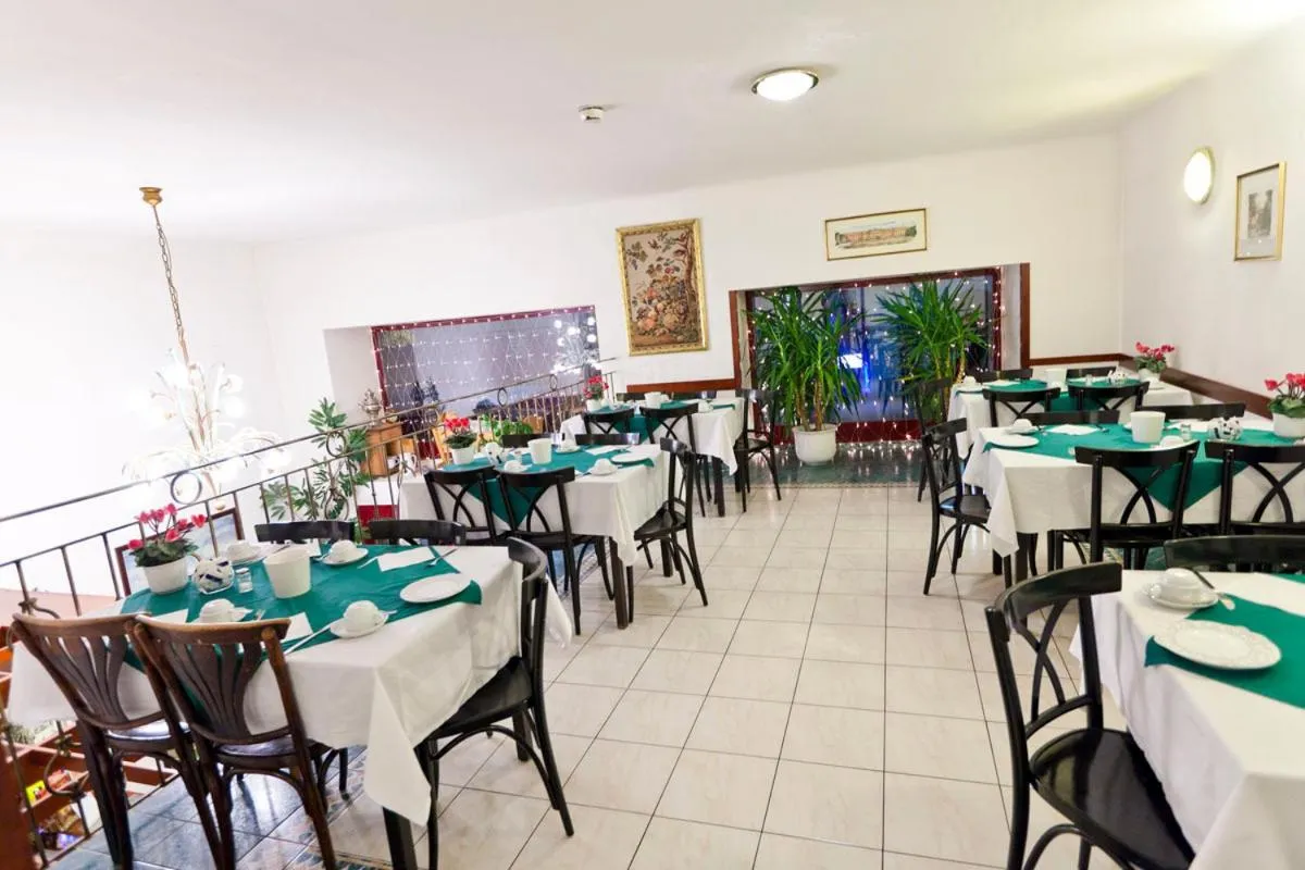 Restaurant/places to eat in Hotel-Pension Bleckmann