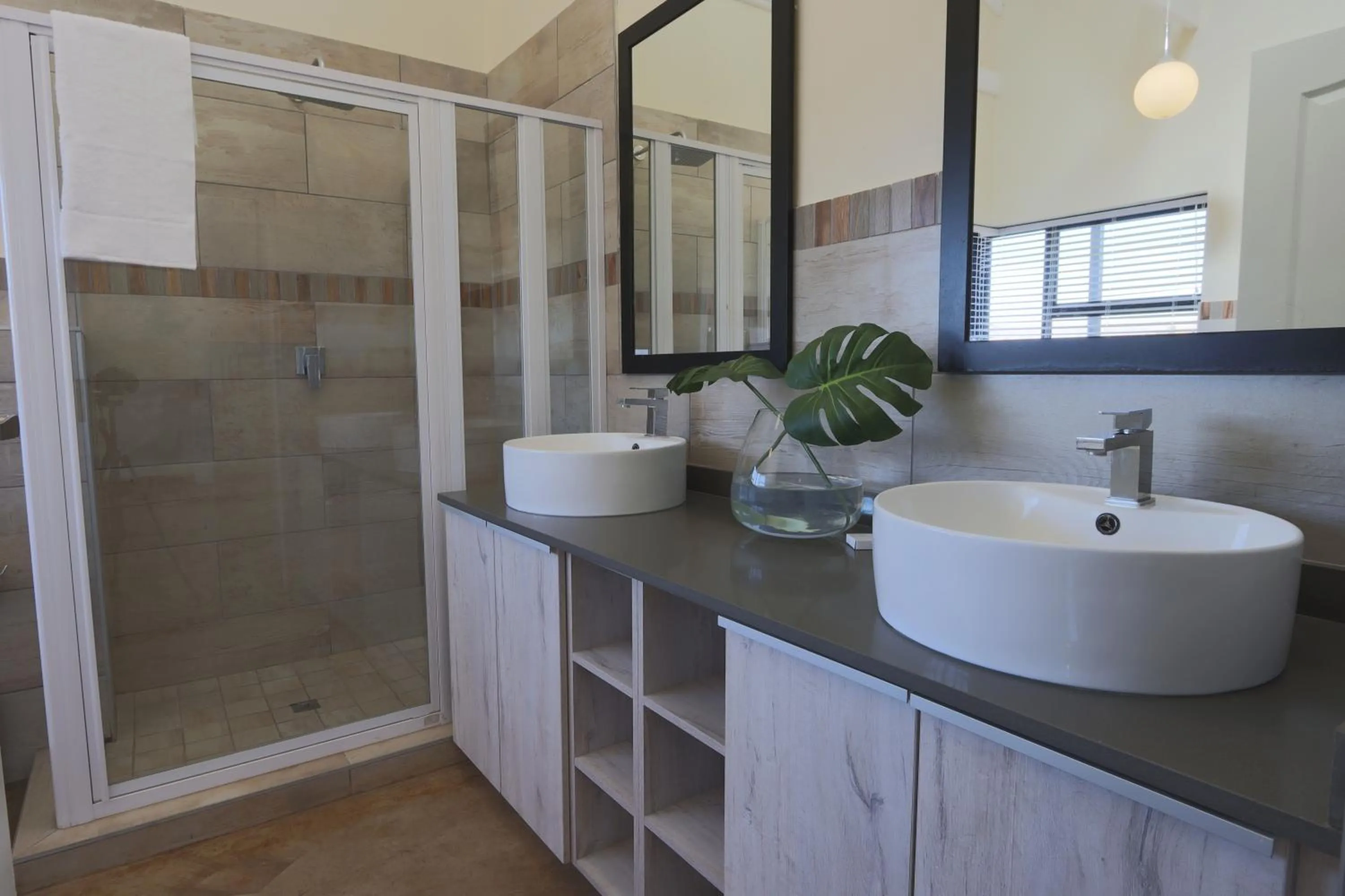 Seasons Golf, Leisure, Spa