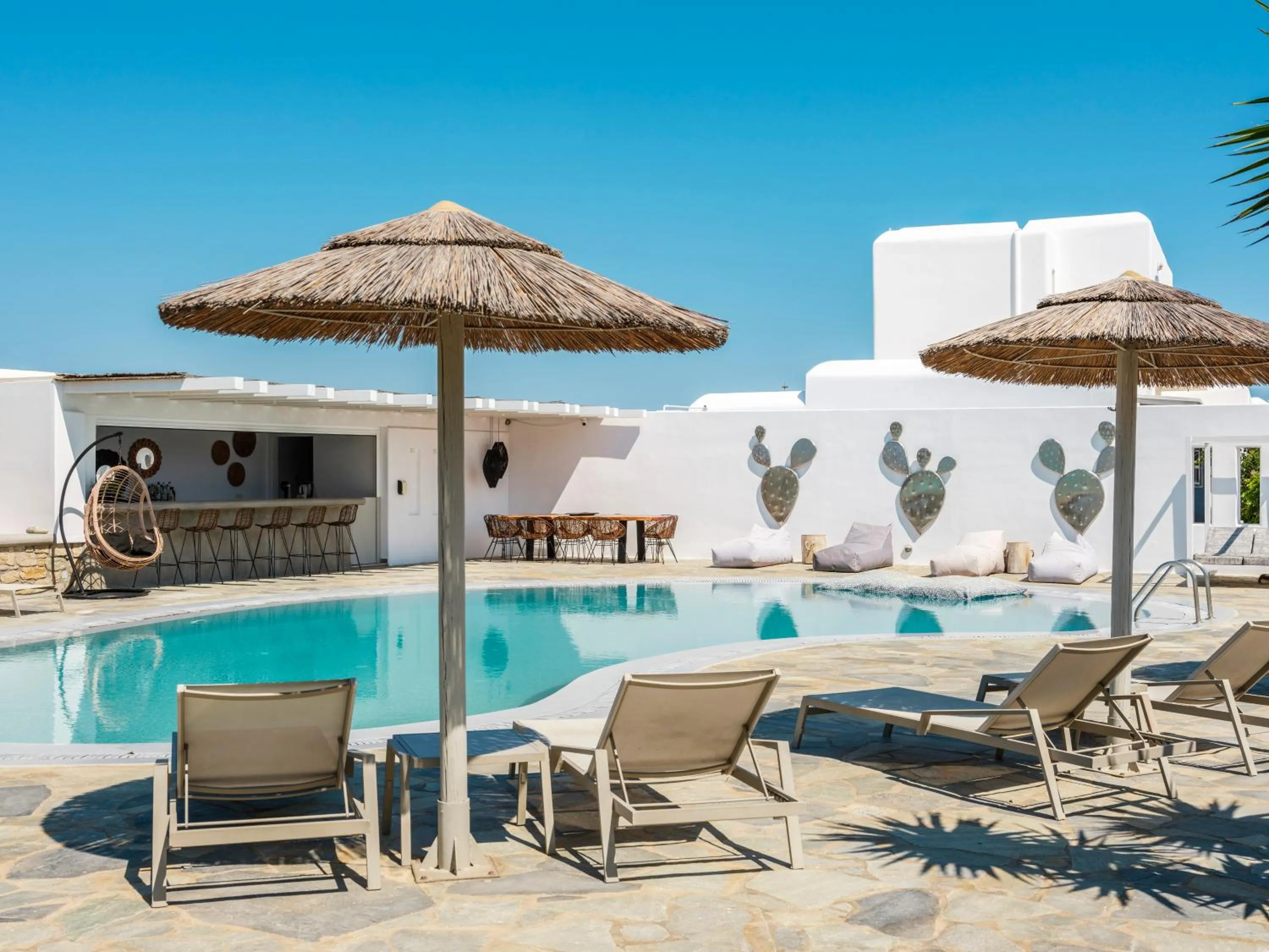 Property building in Jason Hotel