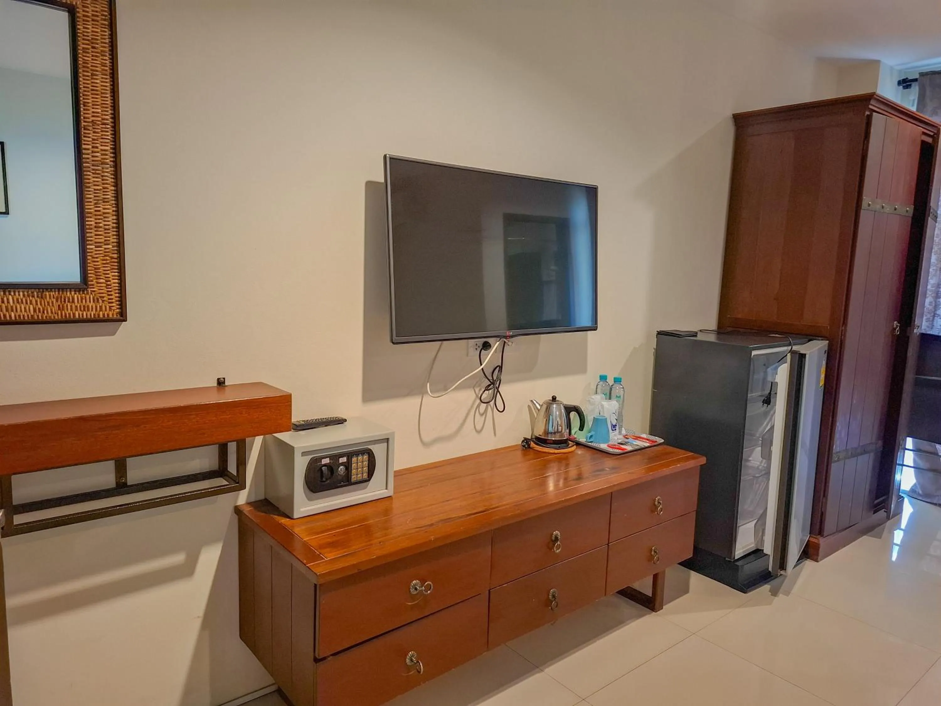 TV and multimedia in The Hideaway Resort Pattaya