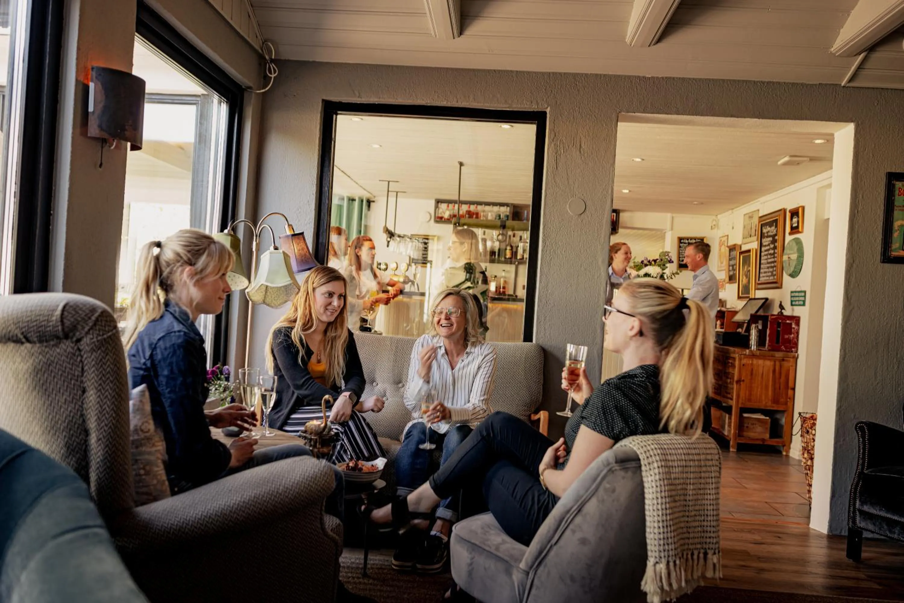 People in Hotell Mossbylund