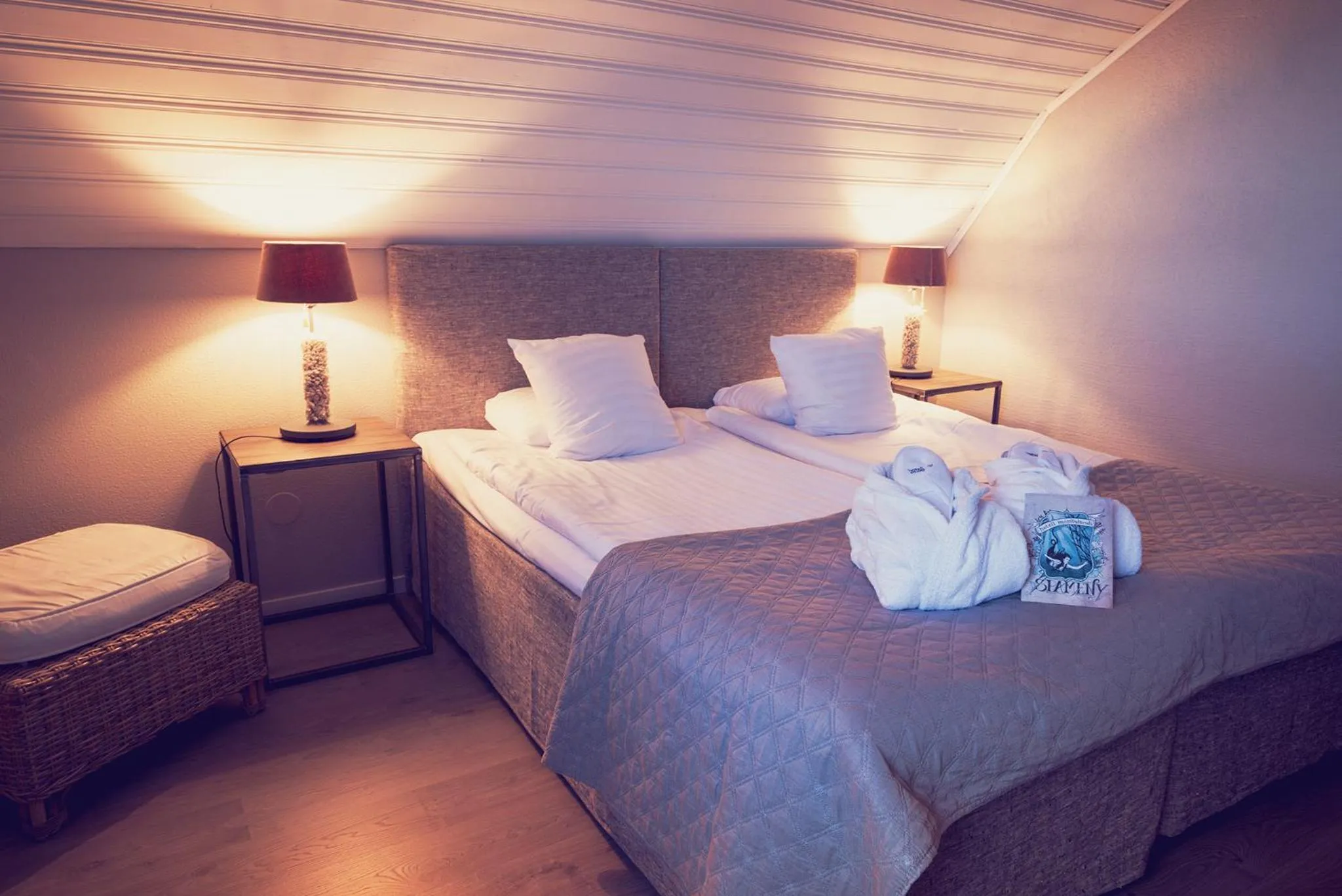 Bed in Hotell Mossbylund