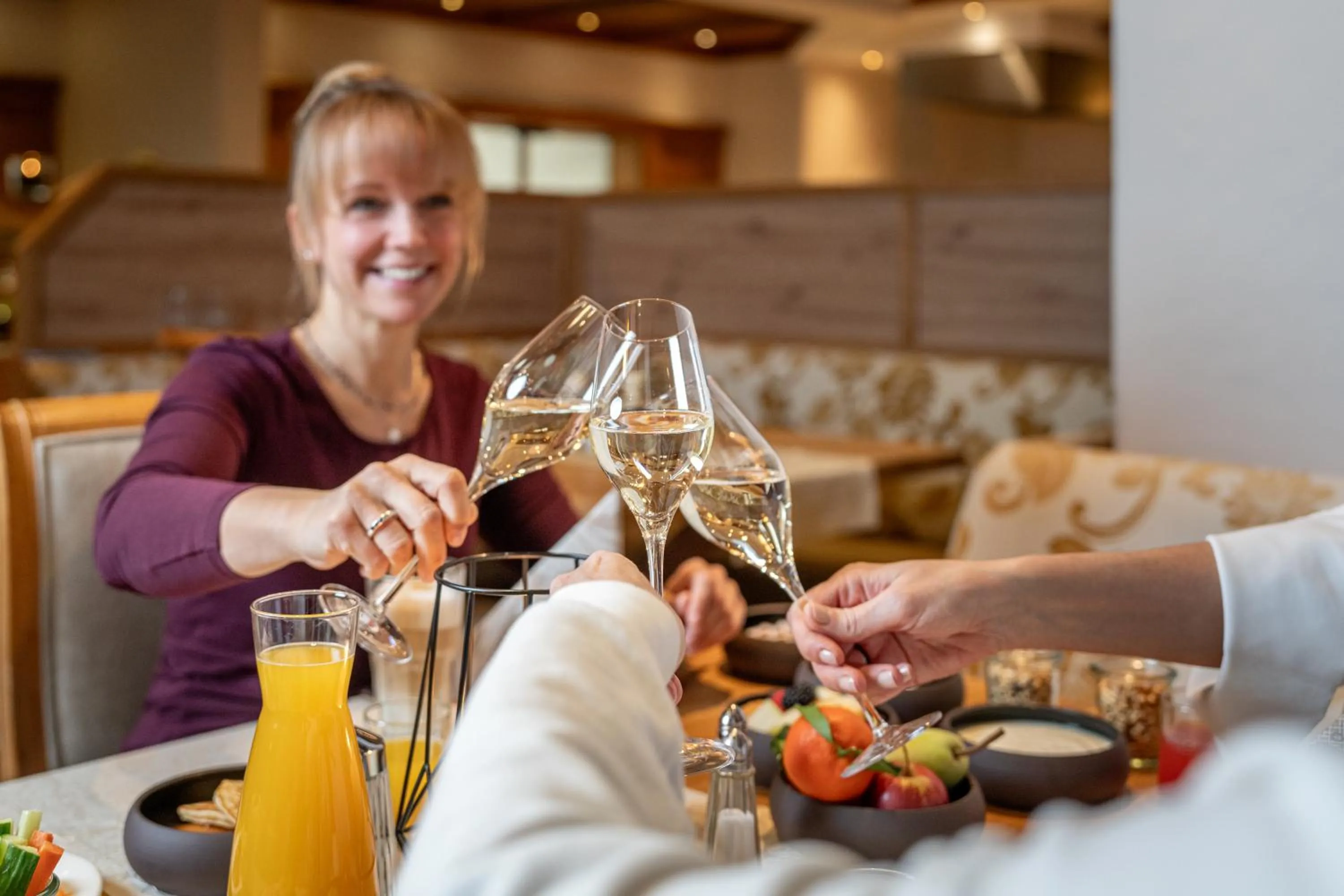 Buffet breakfast in Hotel Mittagskogel Pitztal