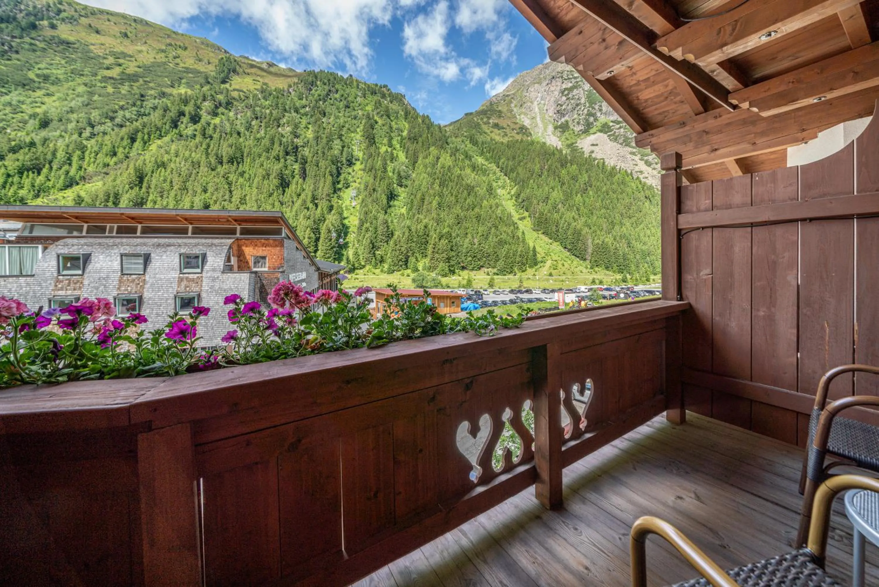 Natural landscape in Hotel Mittagskogel Pitztal