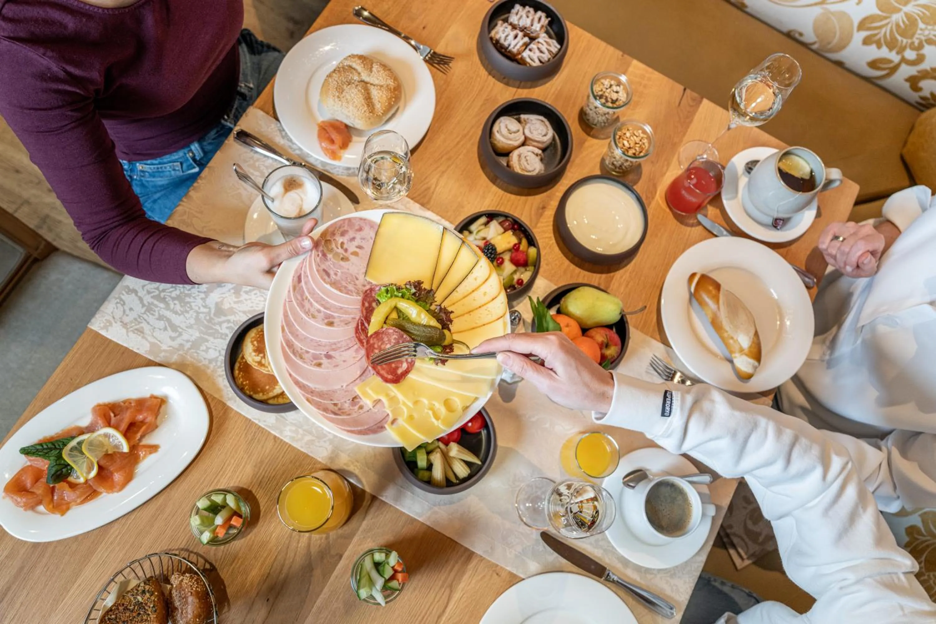 Breakfast in Hotel Mittagskogel Pitztal