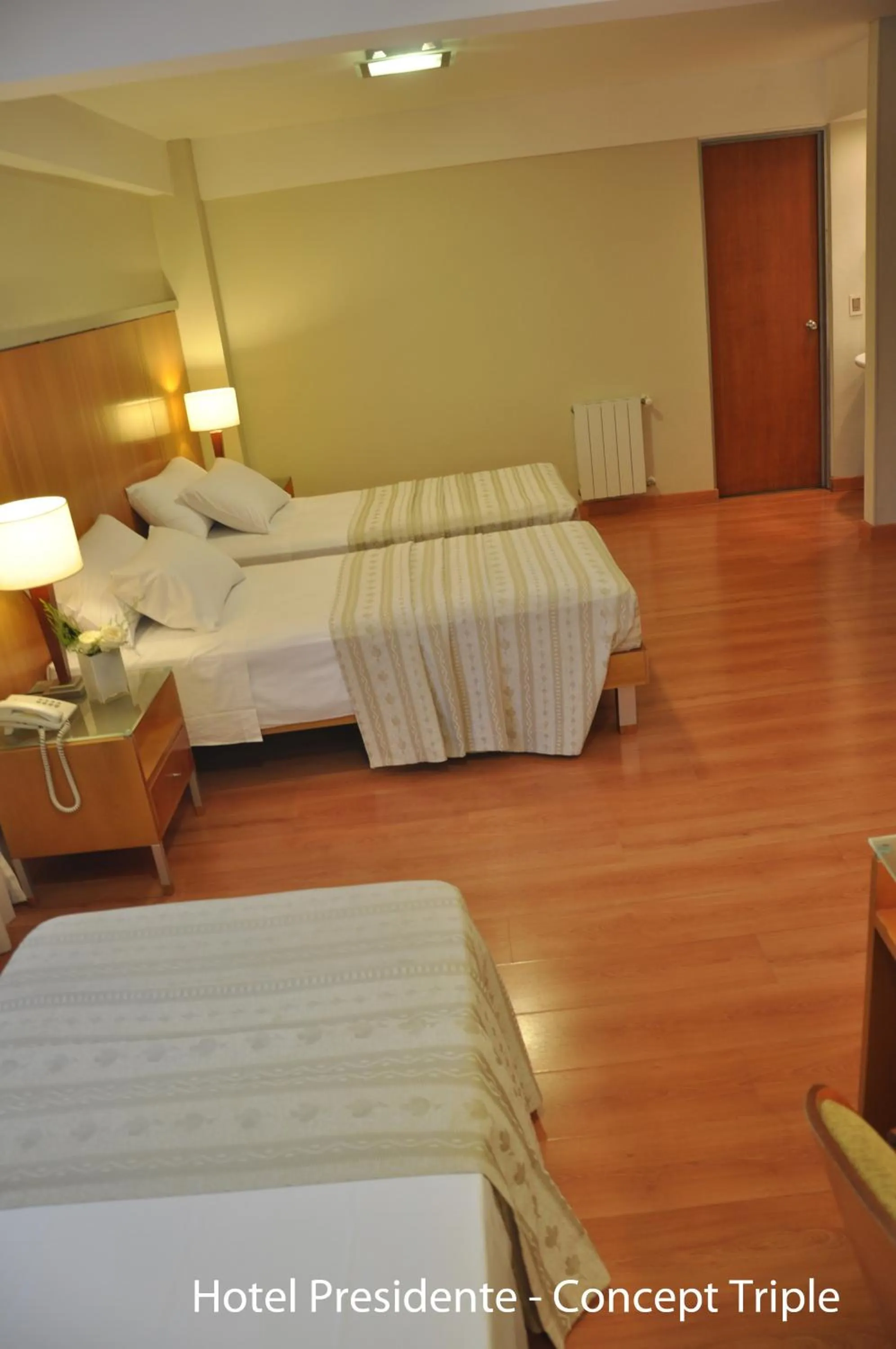Bedroom, Bed in Hotel Solans Presidente