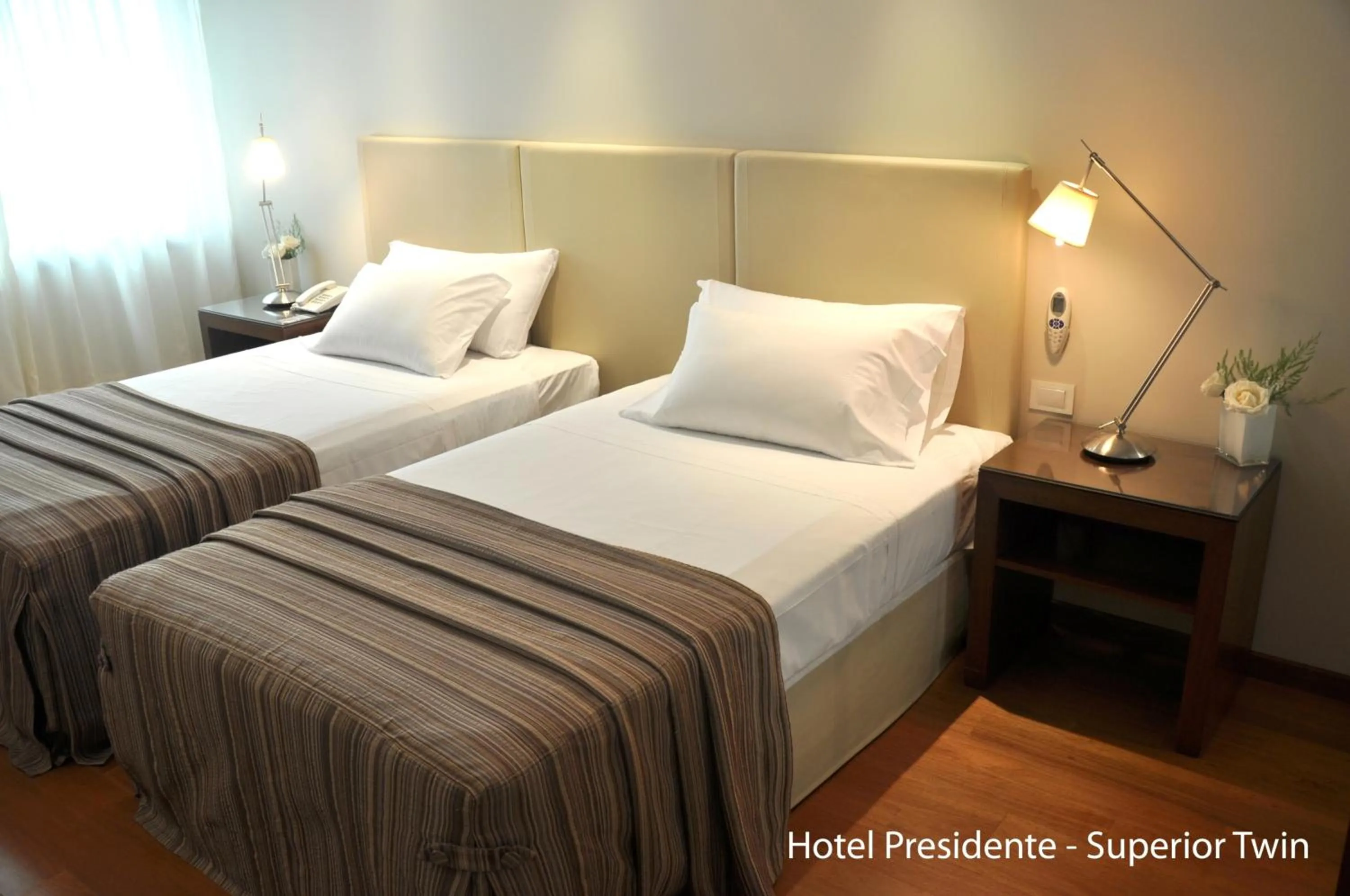 Bedroom, Bed in Hotel Solans Presidente