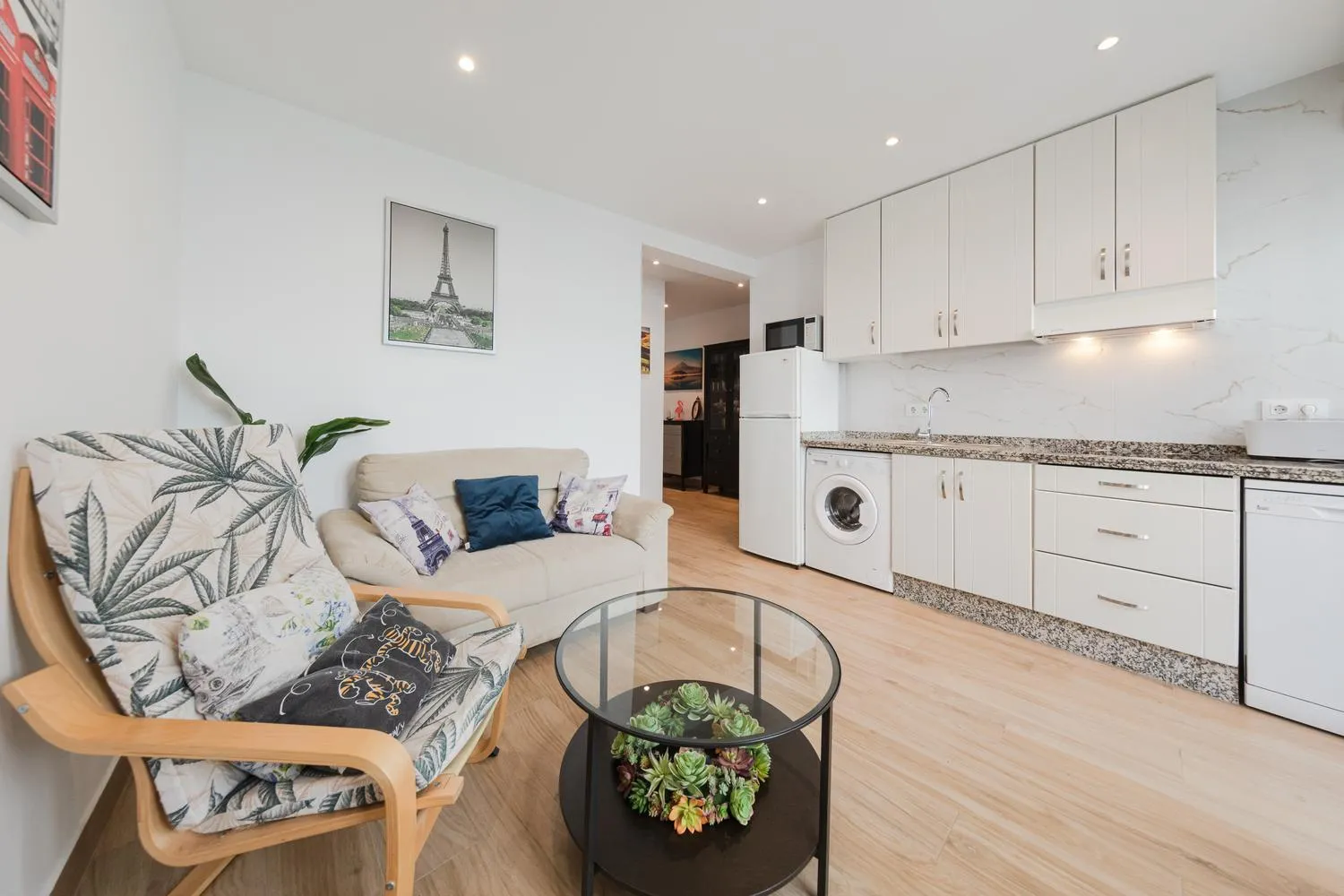 Modern & Stylish Apartment - Old Town