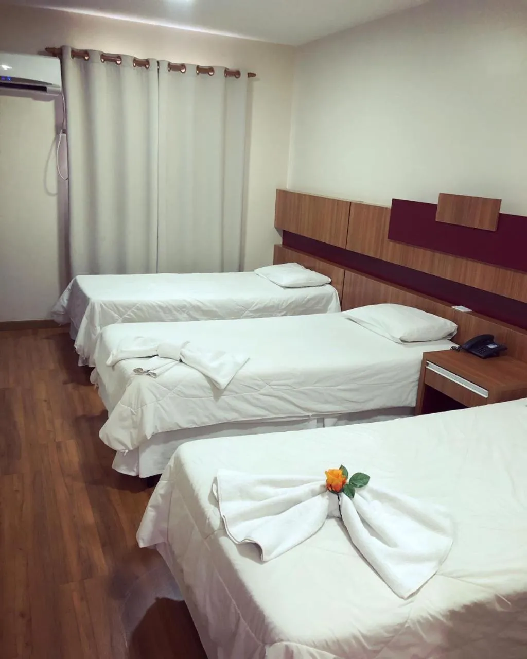 Bedroom, Bed in Hotel Aero Park e Estacionamento