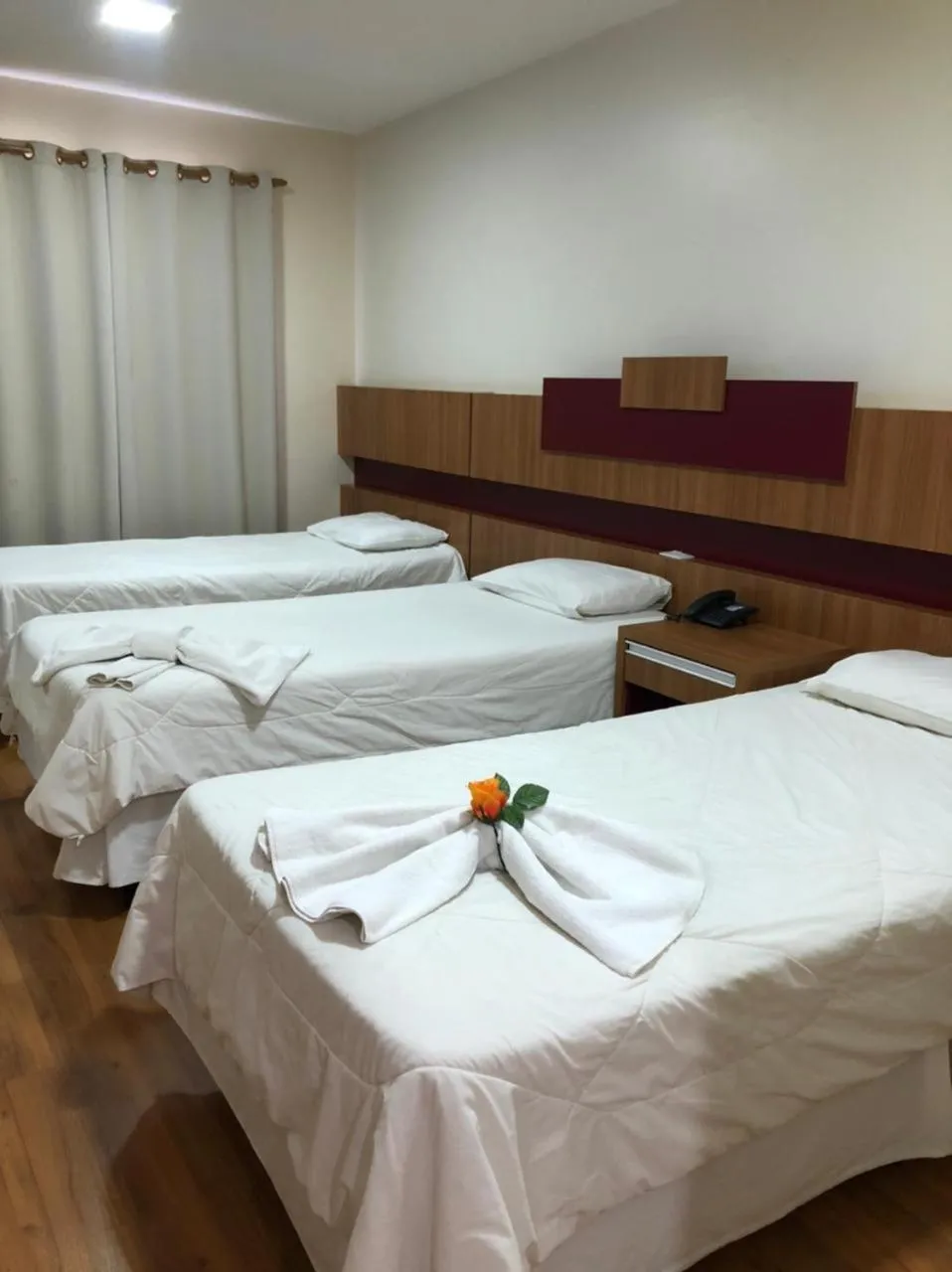 Bedroom, Bed in Hotel Aero Park e Estacionamento