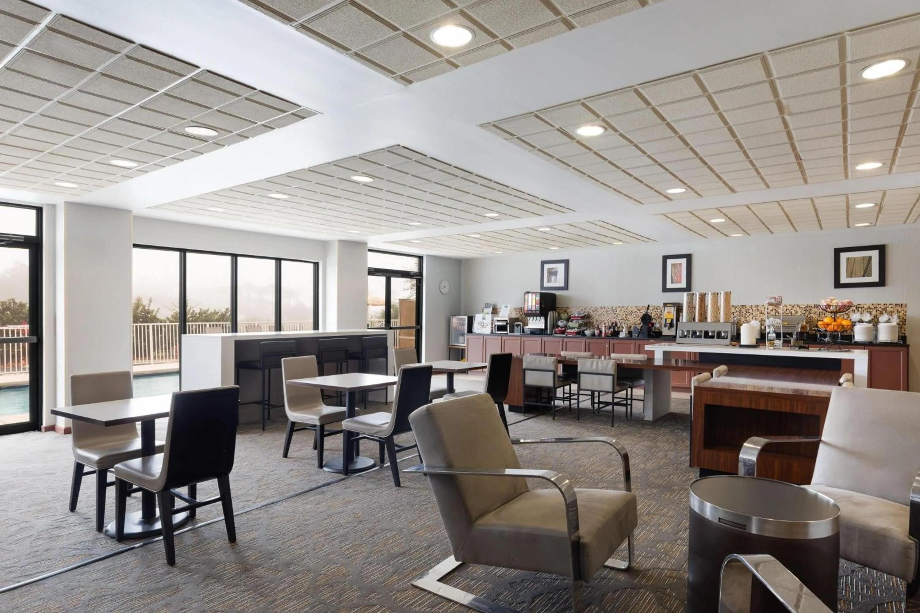 Breakfast in Wingate by Wyndham Destin