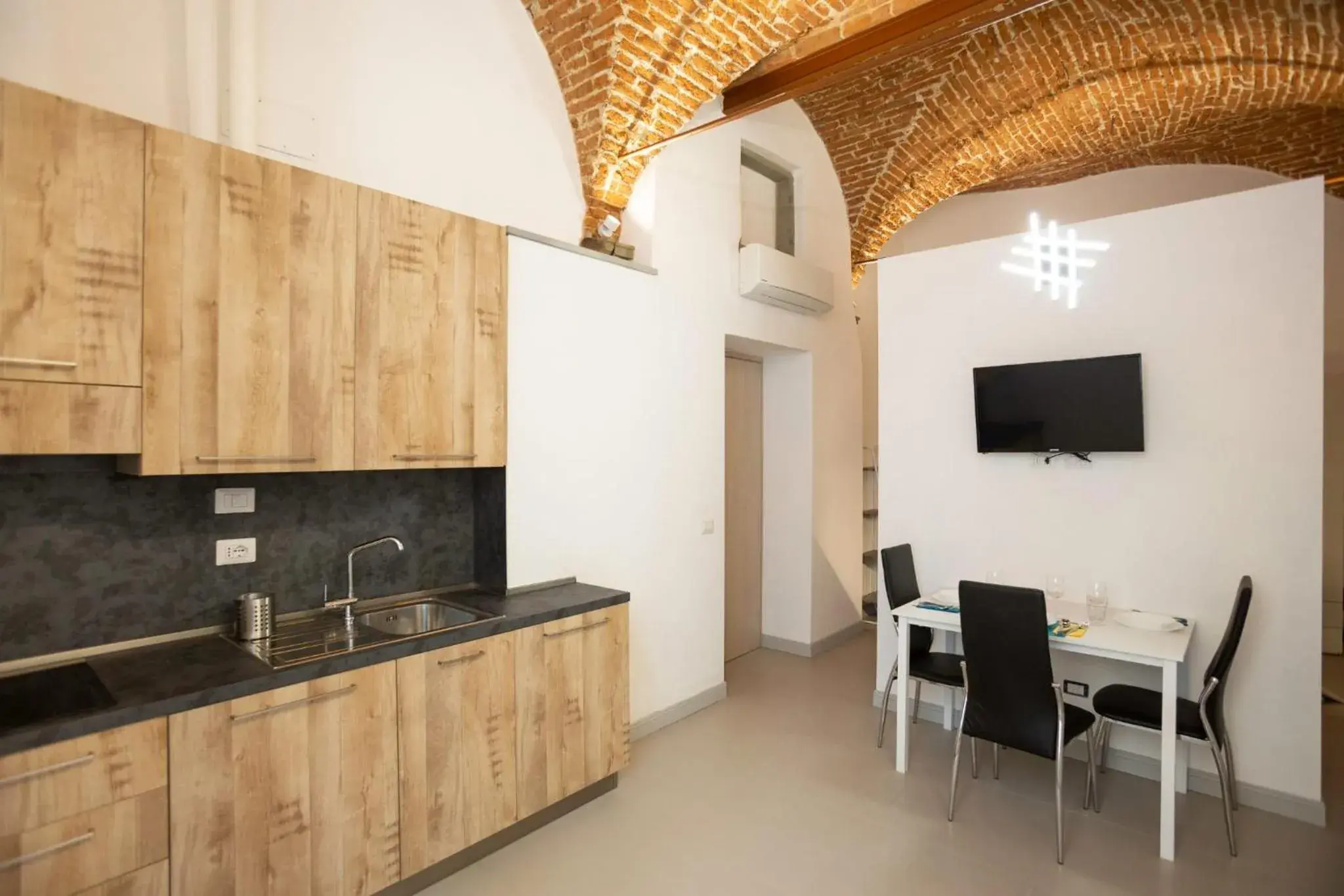 Family Suite in Visit Florentia Apartment Family Suite in Visit Florentia Apartment