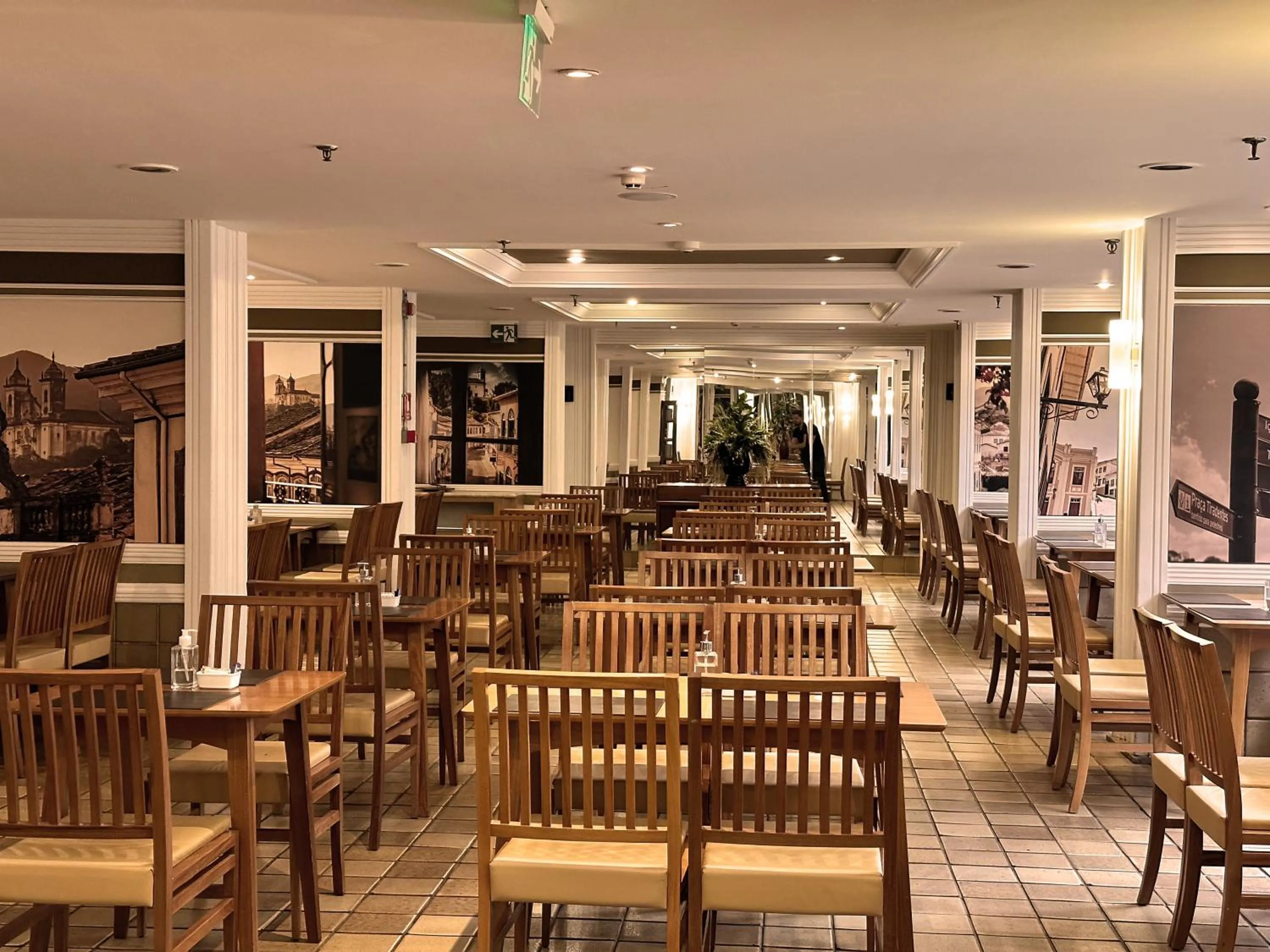 Kubitschek Plaza Hotel