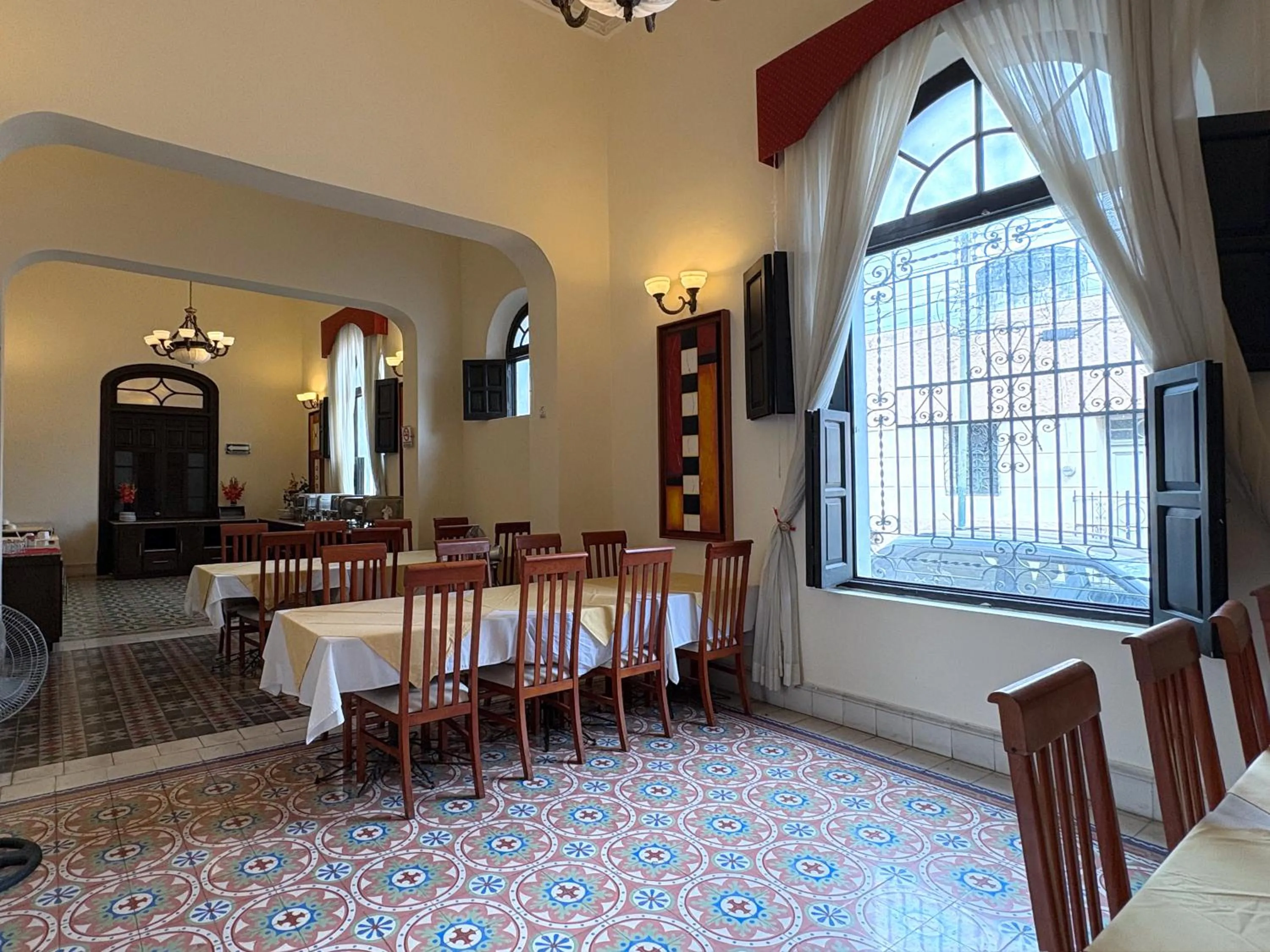 Restaurant/places to eat in Gran Real Yucatan