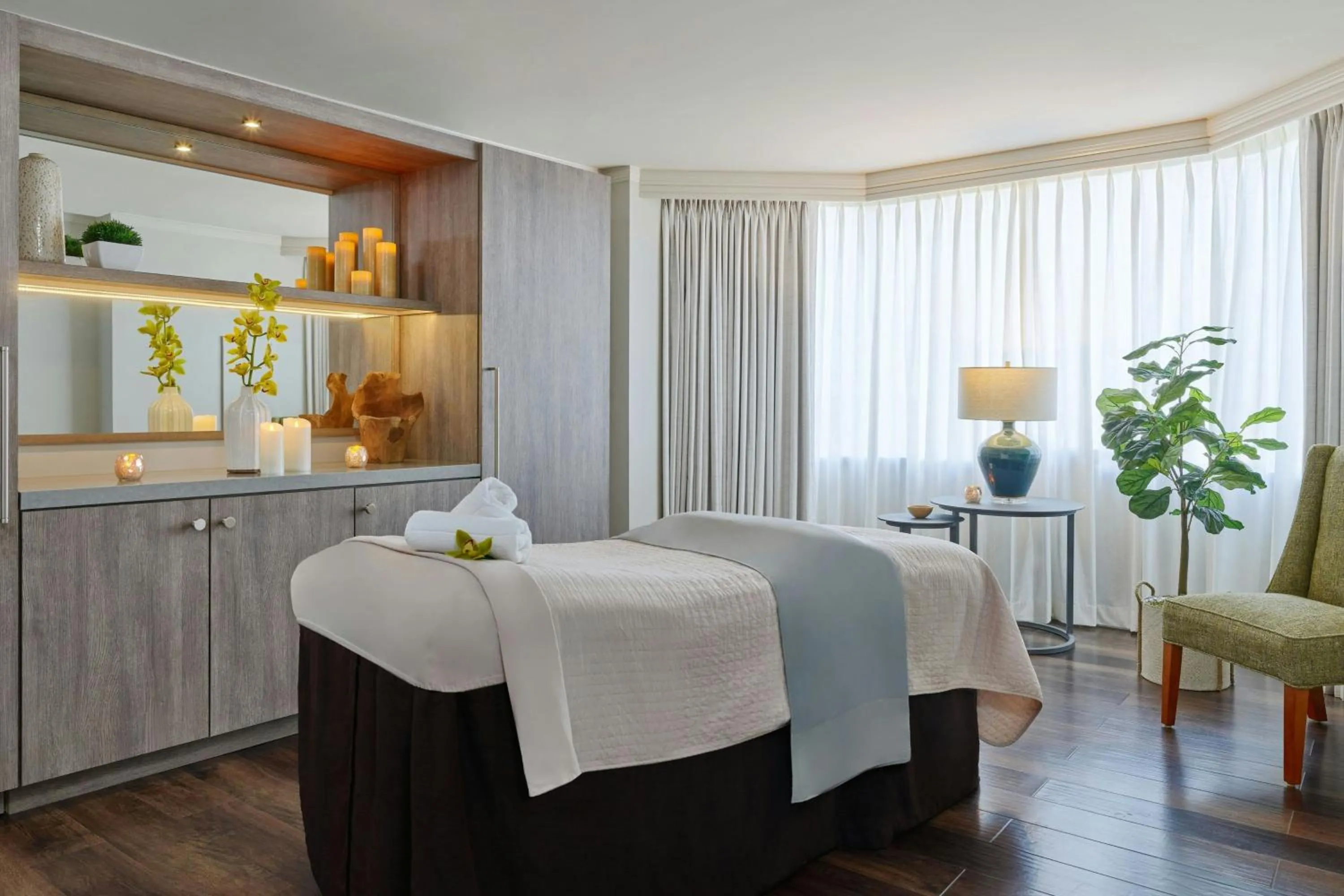Spa and wellness centre/facilities, Bed in The Whitley, a Luxury Collection Hotel, Atlanta Buckhead