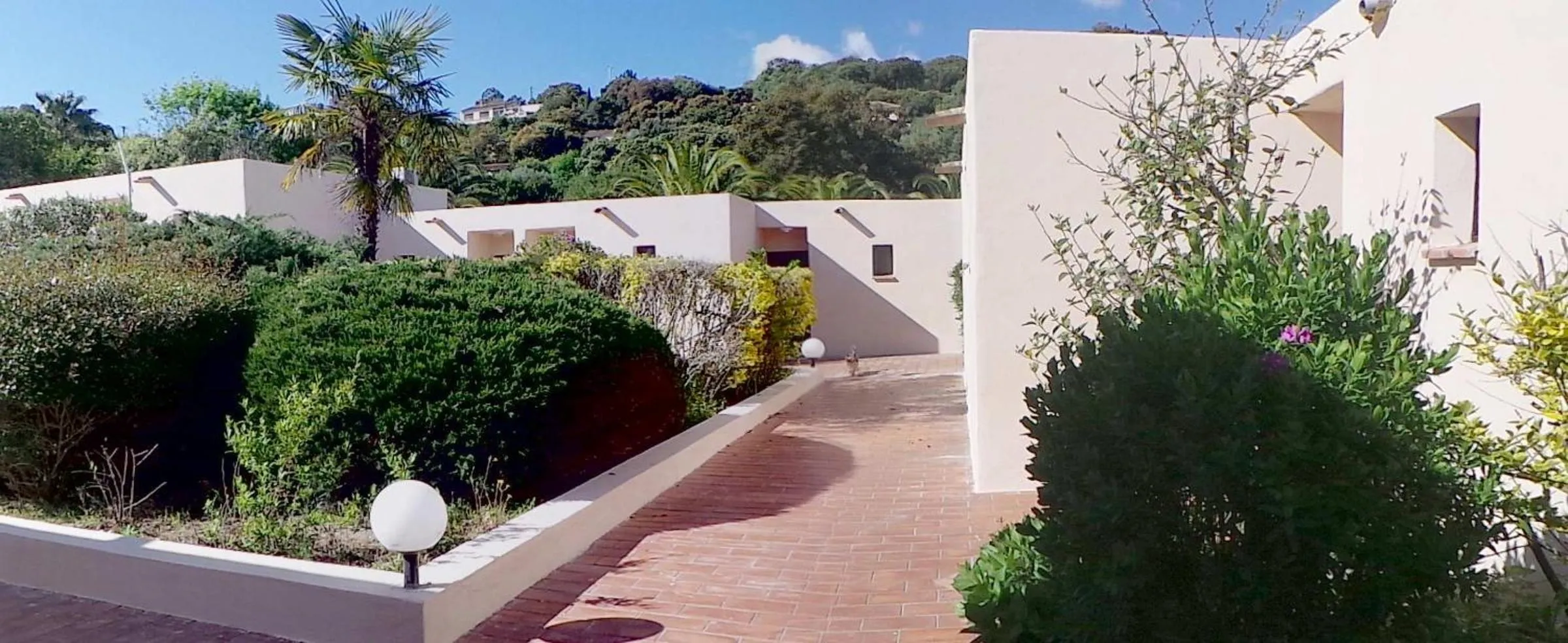 Facade/entrance in Hotel Olmuccio